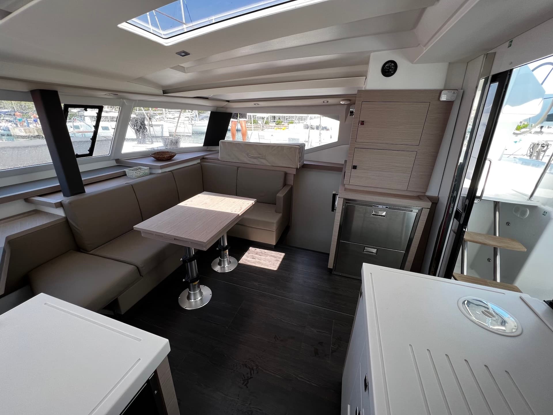 Fountaine Pajot Astréa 42 E L I T E – bilde 5 av 14