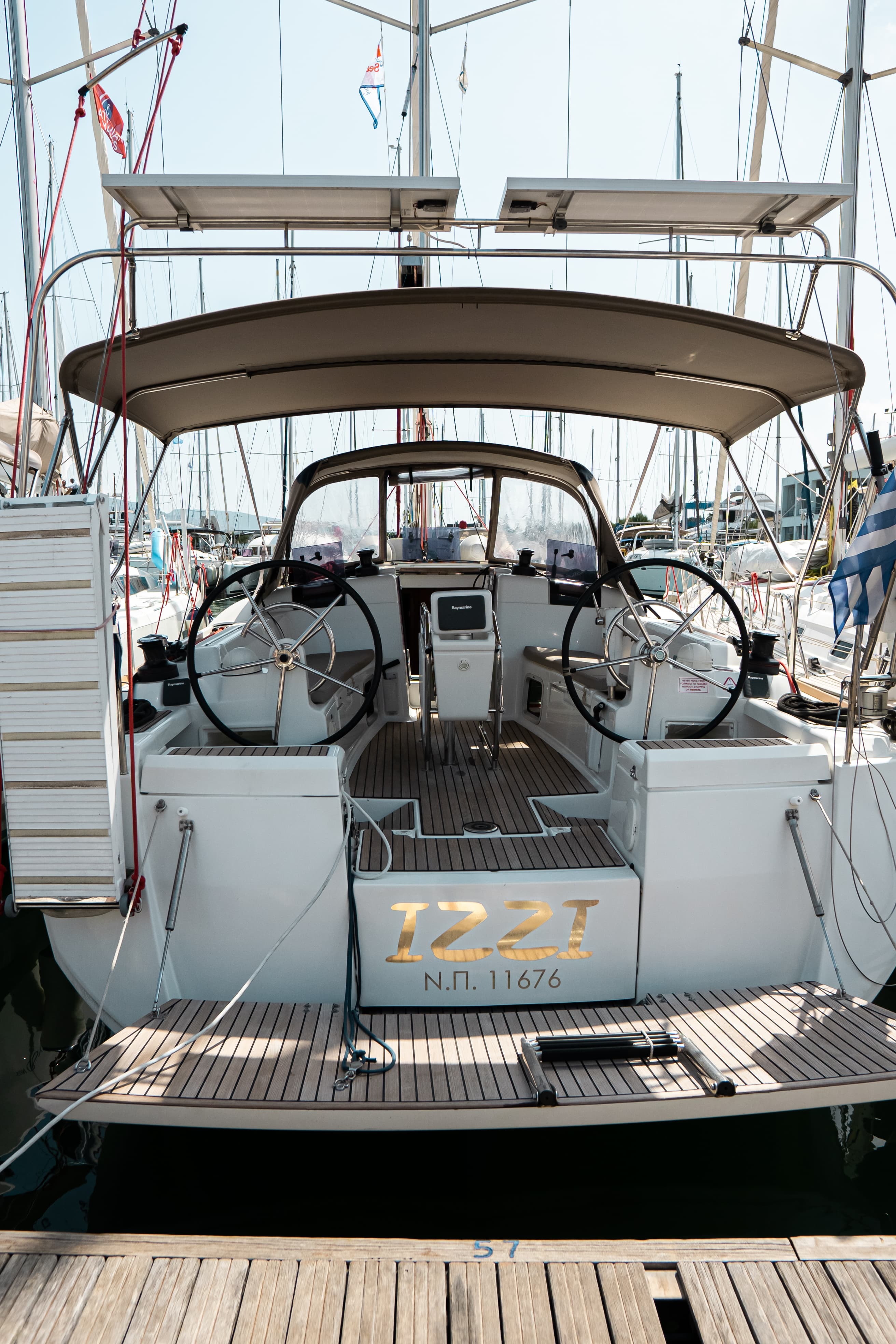 Jeanneau Sun Odyssey 419 IZZI Boat location in LEFKAS MARINA, D-marin – bilde 3 av 19