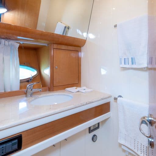 Uniesse 55 C&A – bilde 2 av 20