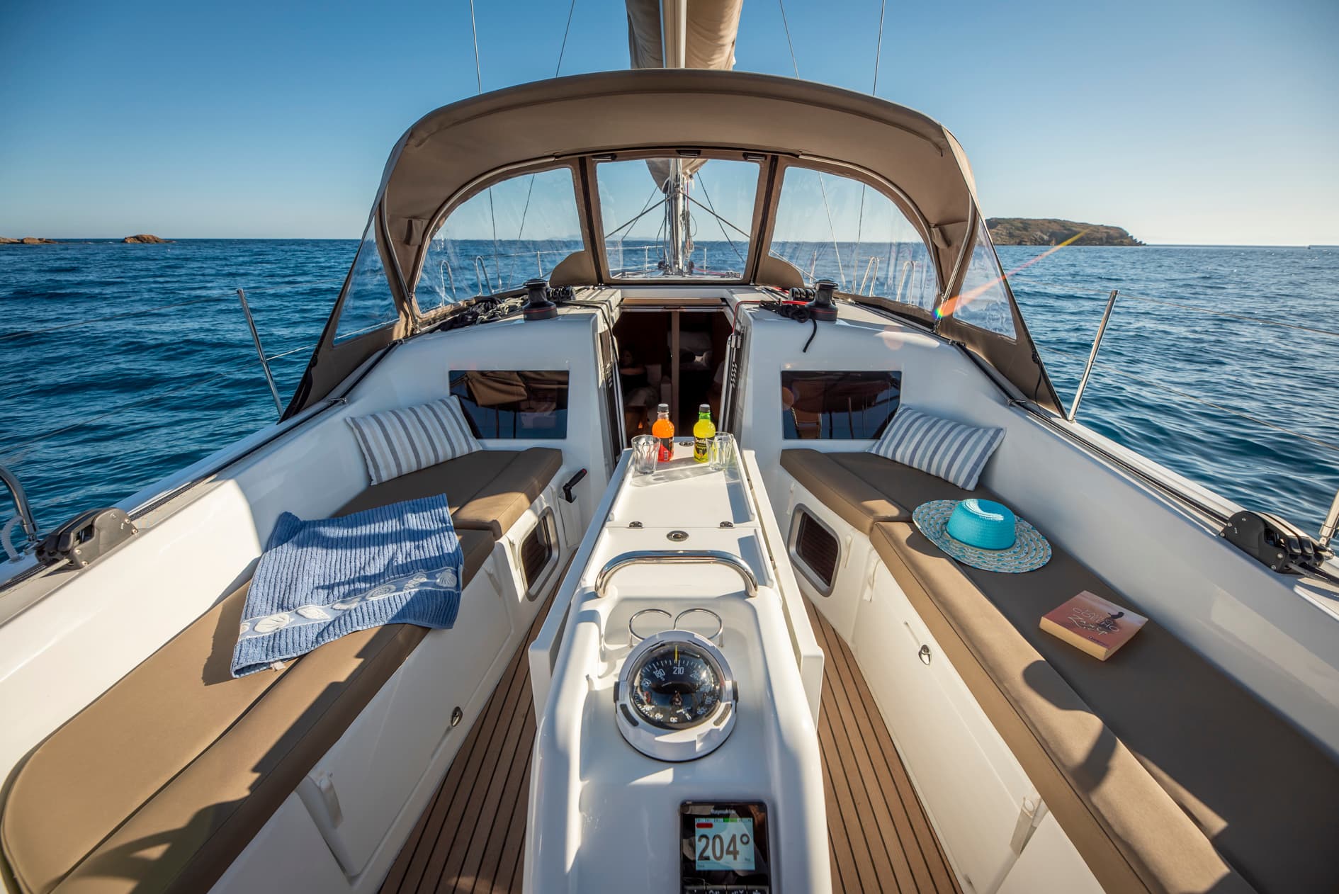Jeanneau Sun Odyssey 410 Garfish – bilde 2 av 18