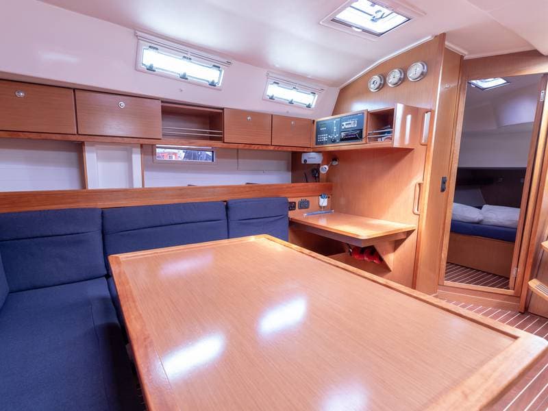Bavaria 45 Cruiser Bimba matta – bilde 5 av 6