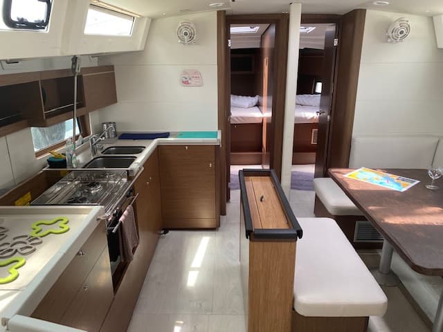 Beneteau Oceanis 46.1 Bar-Bar – bilde 2 av 3