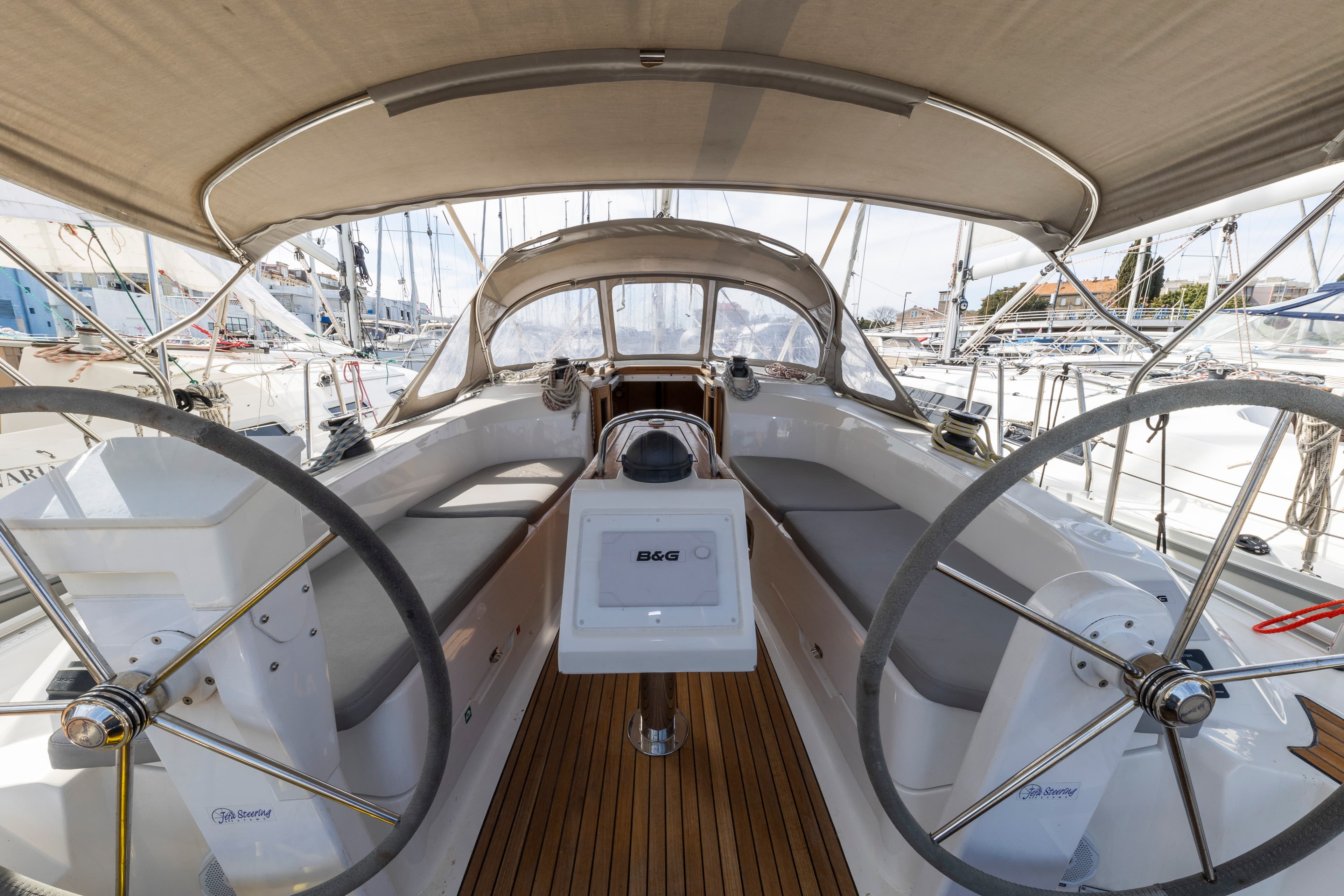 Bavaria Cruiser 34 Style Lena – bilde 2 av 21