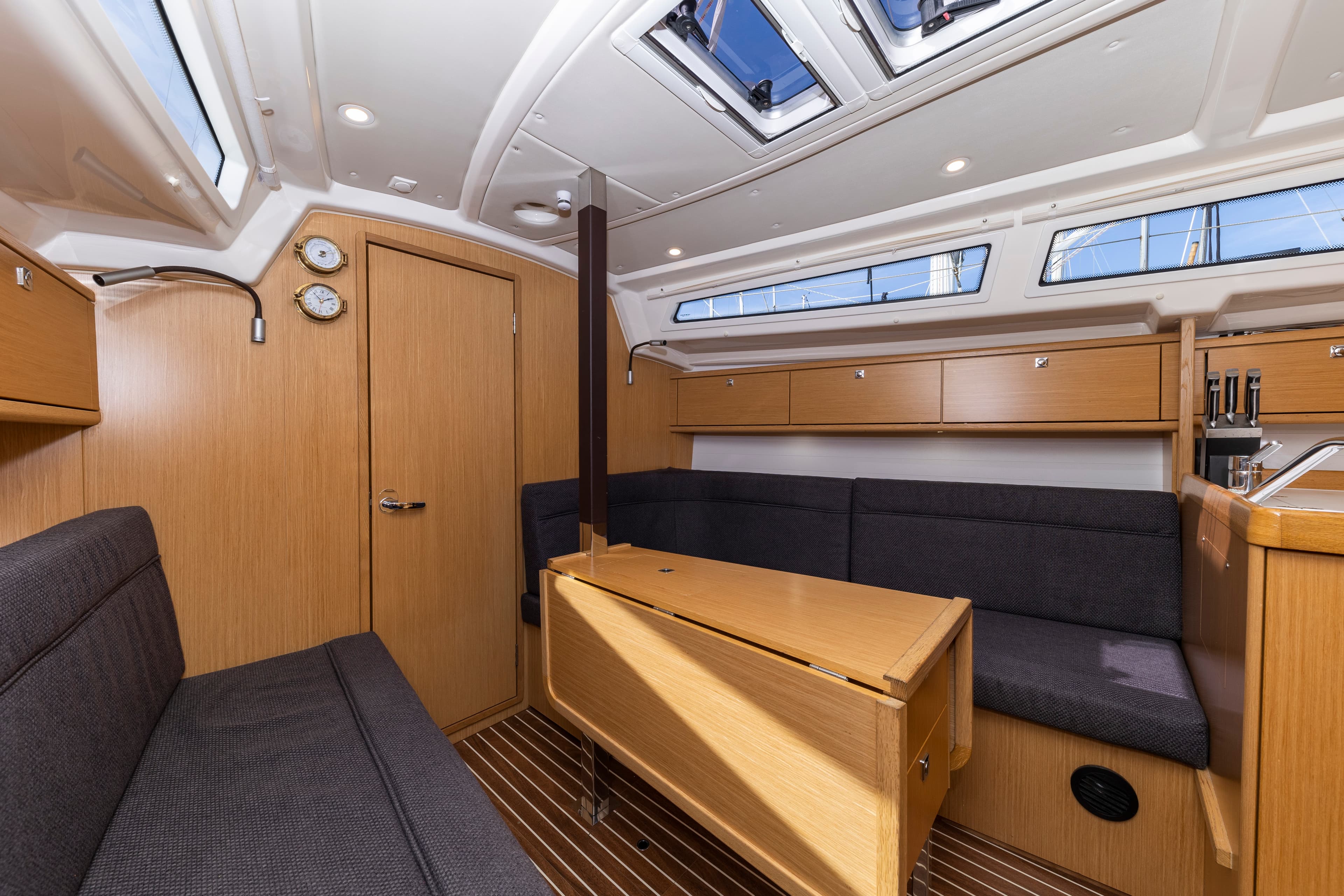 Bavaria Cruiser 34 Style Lena – bilde 4 av 21