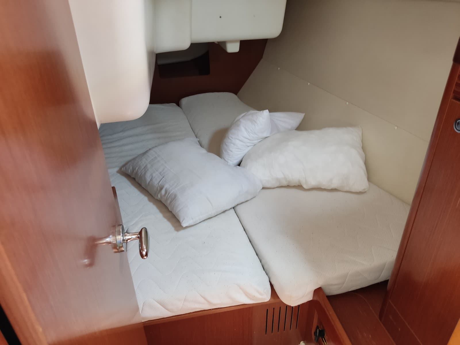 Beneteau Oceanis 34 Marilou – bilde 4 av 11