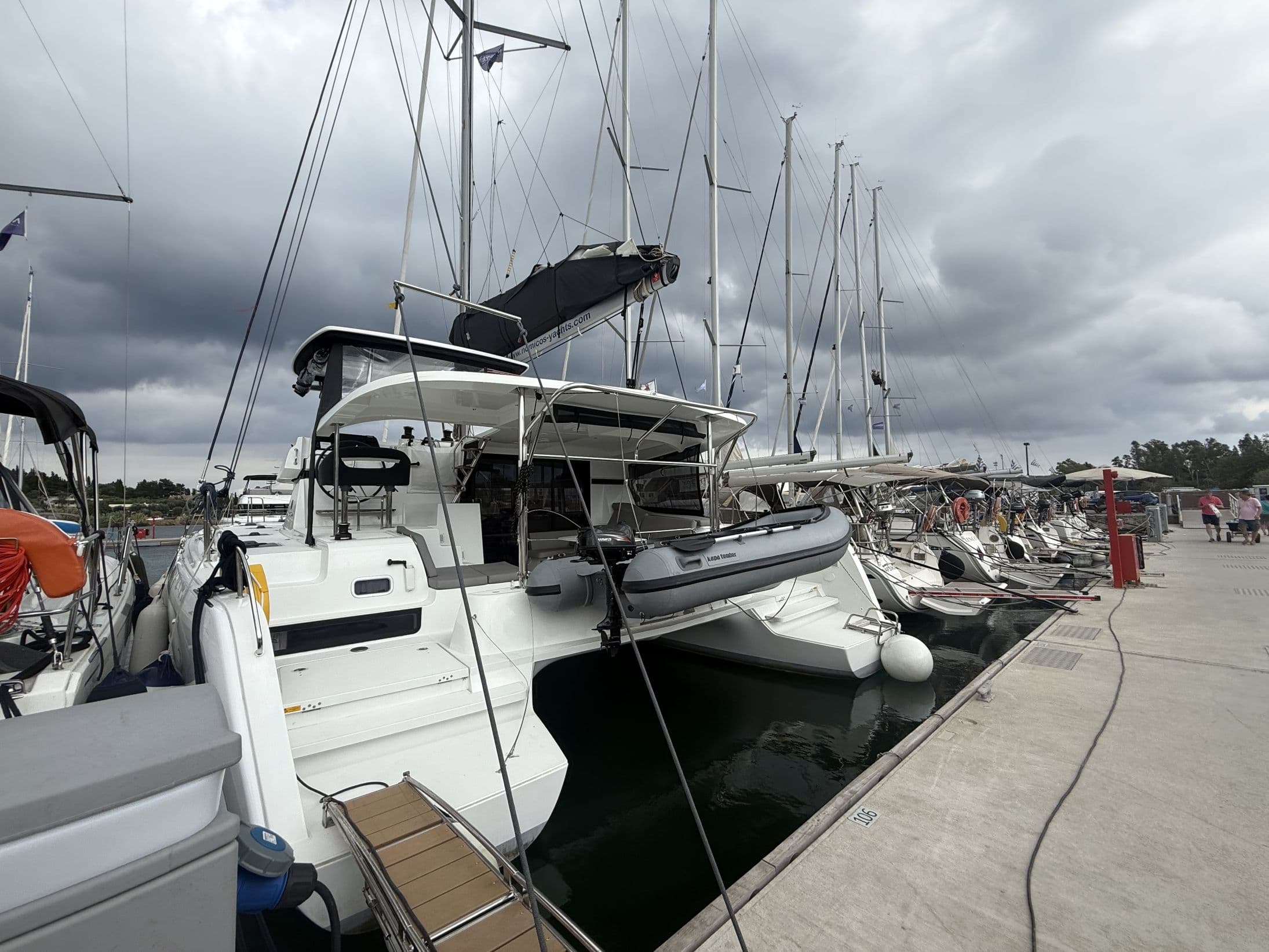 Lagoon 42 – bilde 2 av 31
