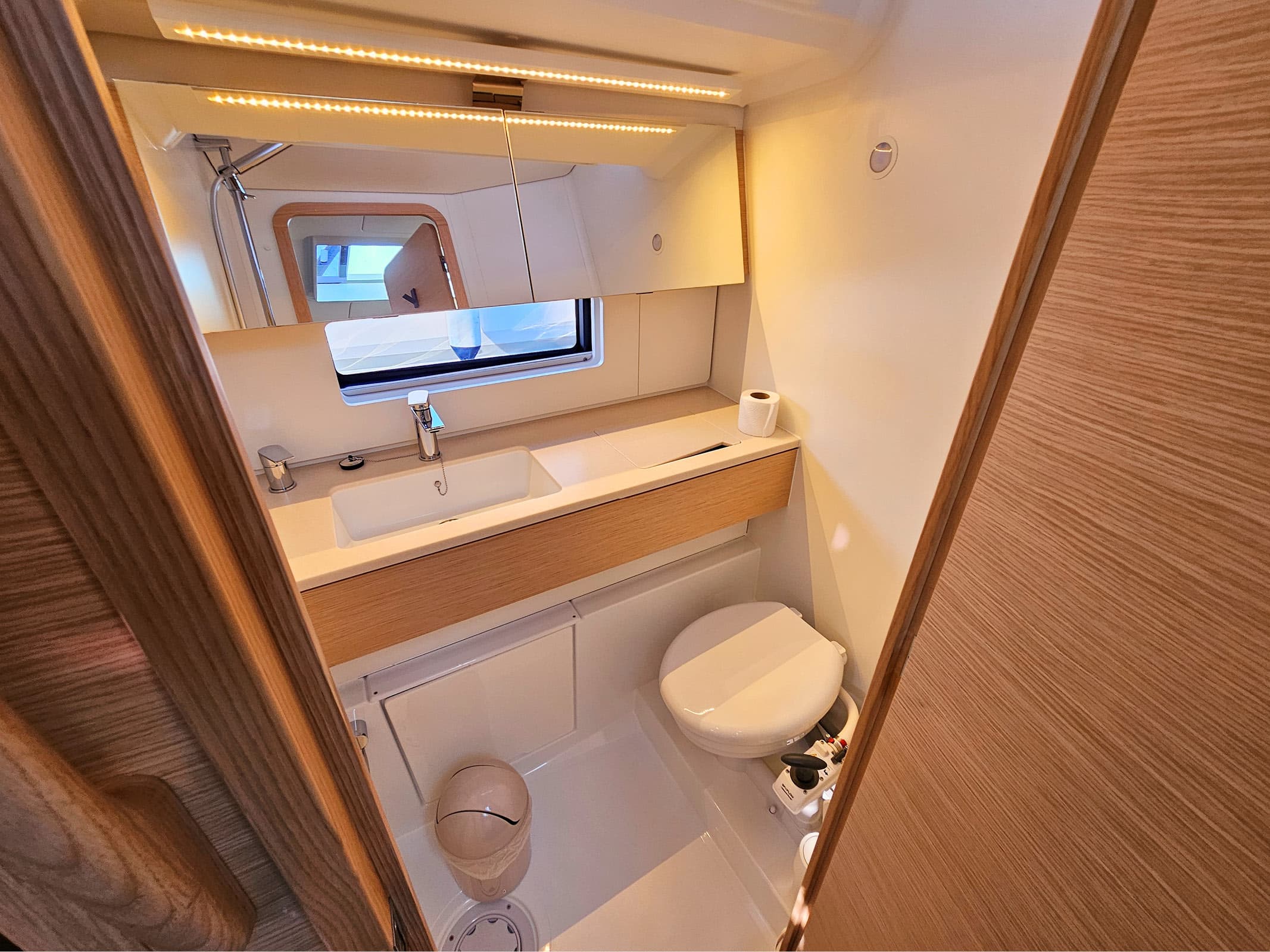 Dufour 44 Fortissimo – bilde 3 av 122