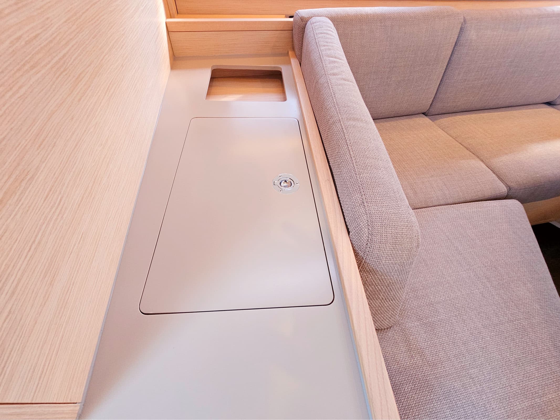 Dufour 44 Virtuoso – bilde 3 av 123