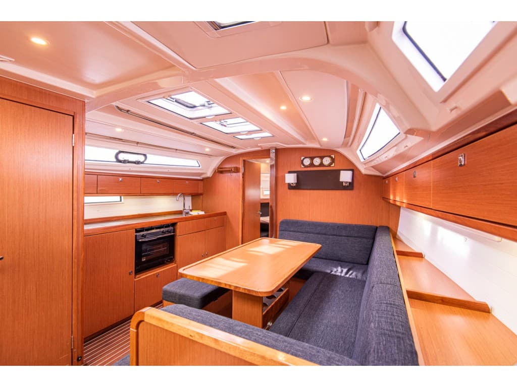 Bavaria Cruiser 41 Libeccio – bilde 5 av 21
