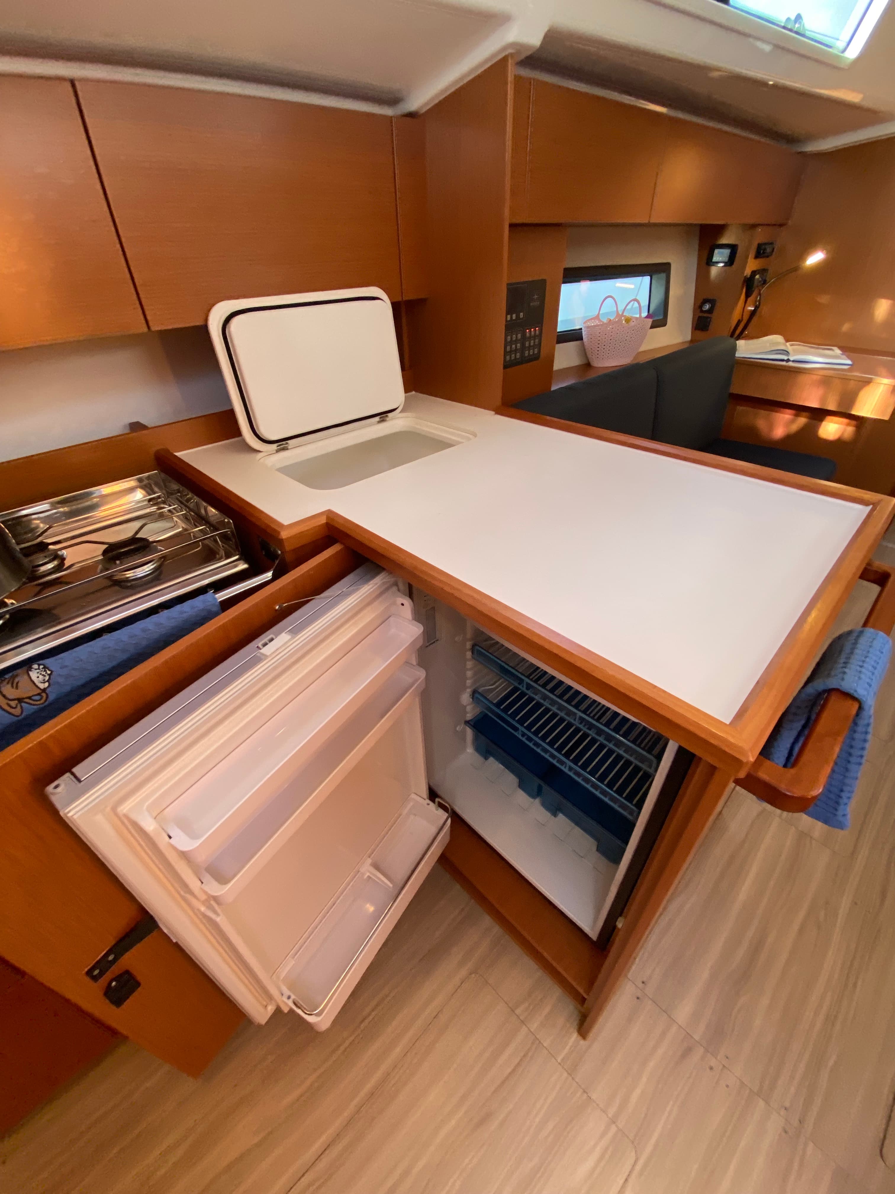 Bavaria C42 Aeolus – bilde 4 av 30