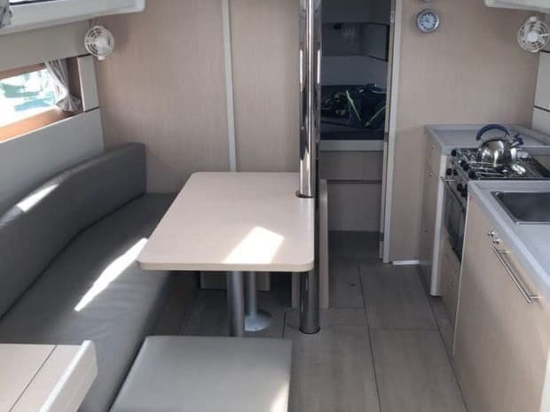Beneteau Oceanis 38.1 Lisboa – bilde 3 av 5