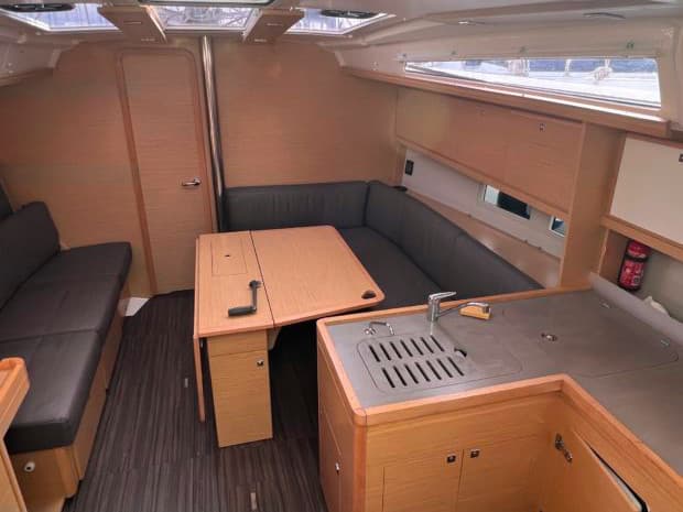 Dufour 390 Extasie II – bilde 2 av 5