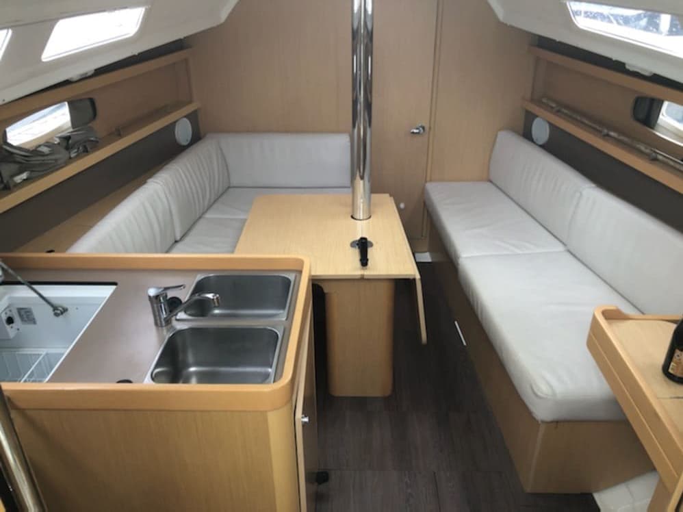 Beneteau Oceanis 31 Jylair – bilde 2 av 5