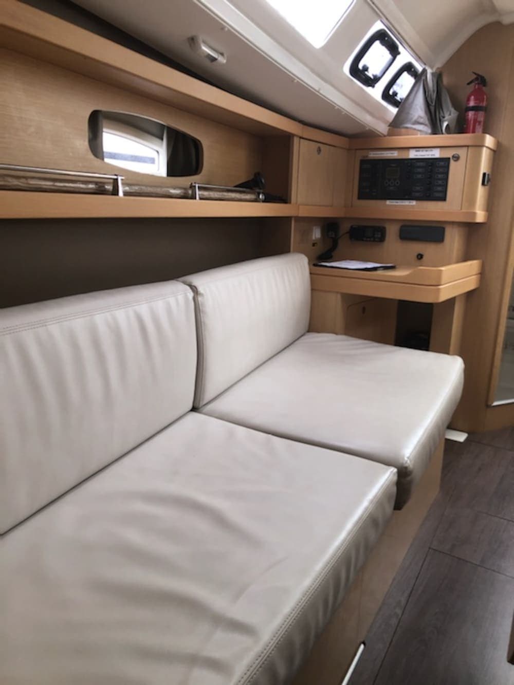 Beneteau Oceanis 31 Jylair – bilde 3 av 5