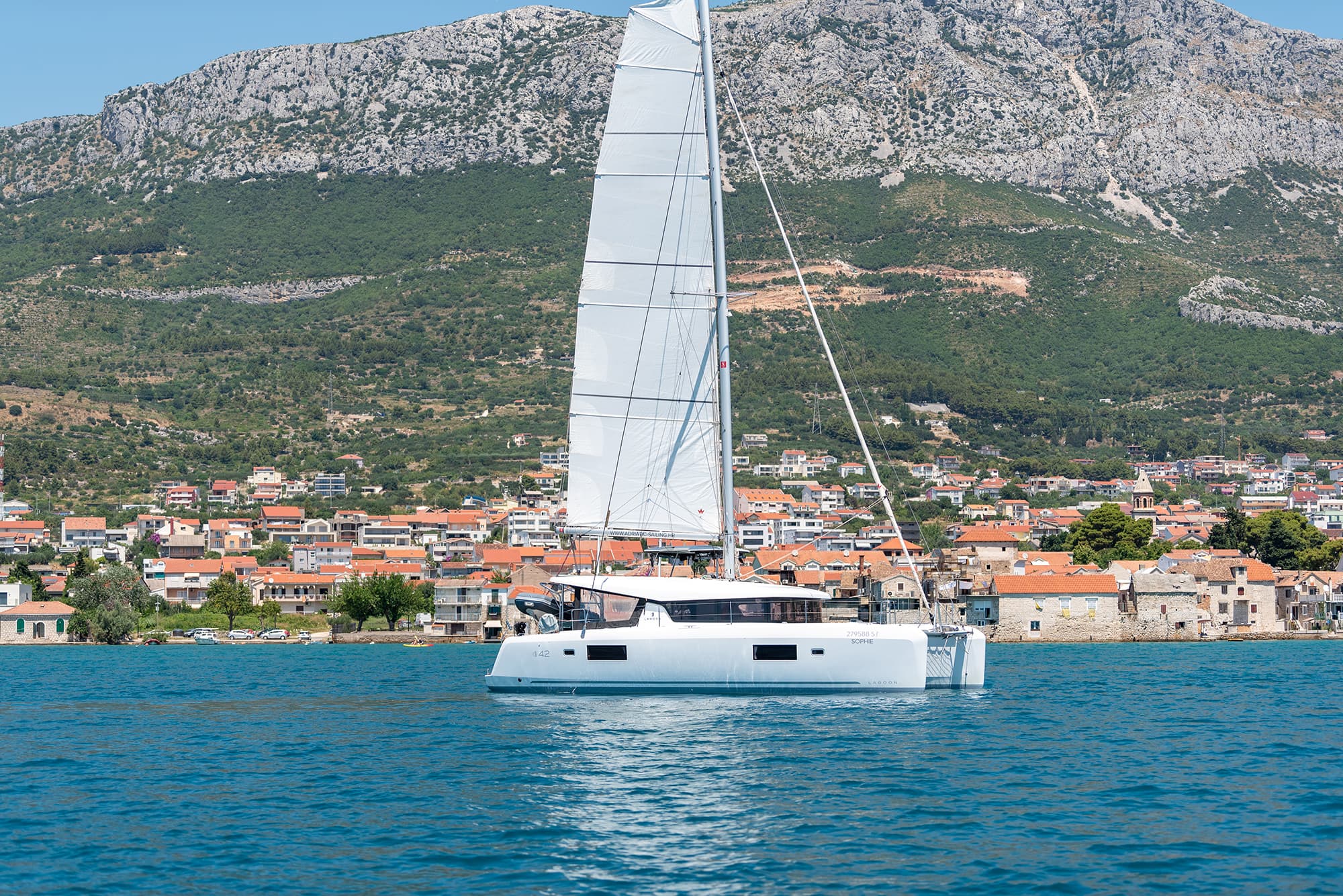 Lagoon 42 SOPHIE – bilde 2 av 31
