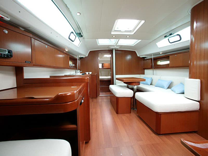 Beneteau Oceanis 40 Arietta – bilde 4 av 5