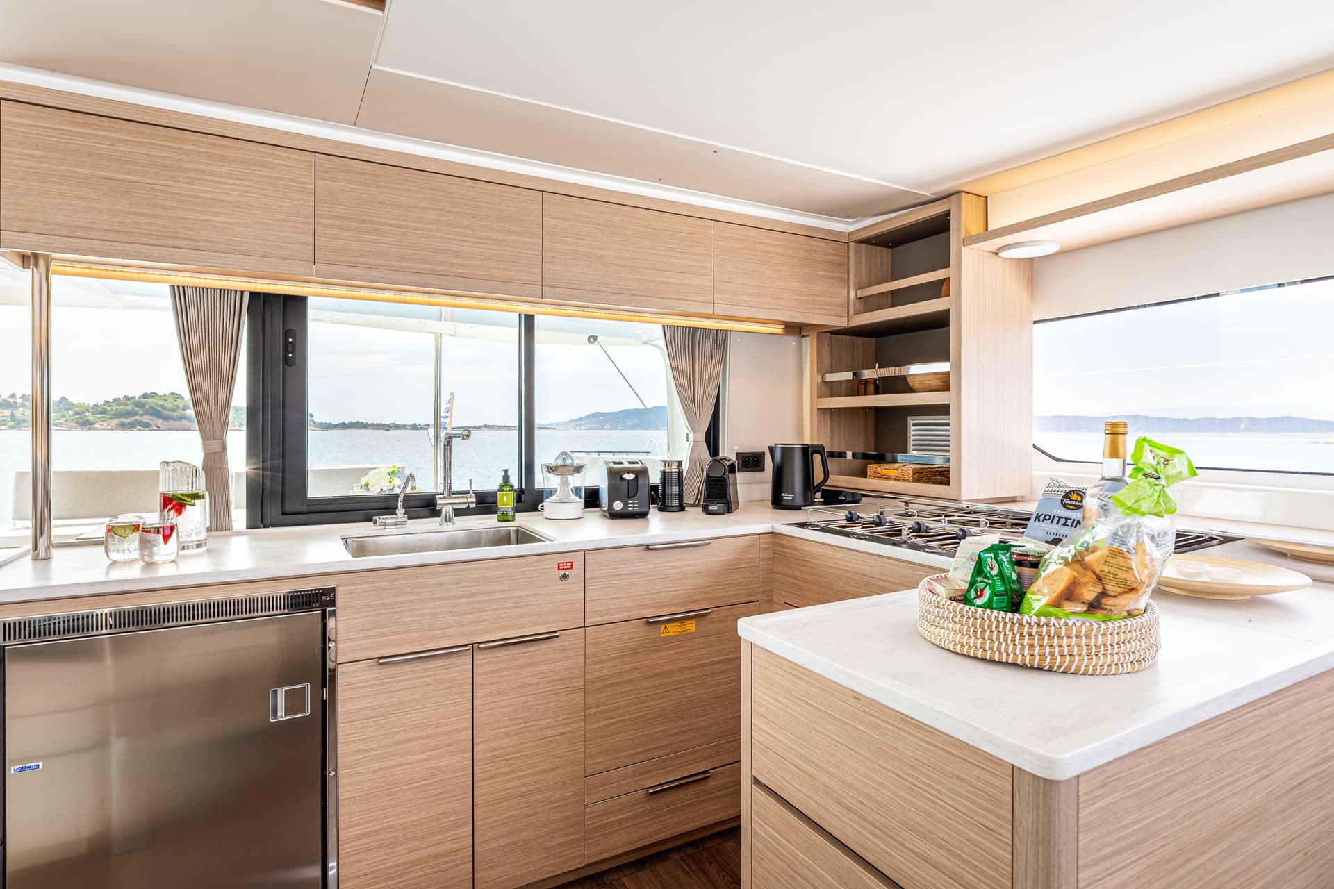 Lagoon 46 M&M – bilde 5 av 22