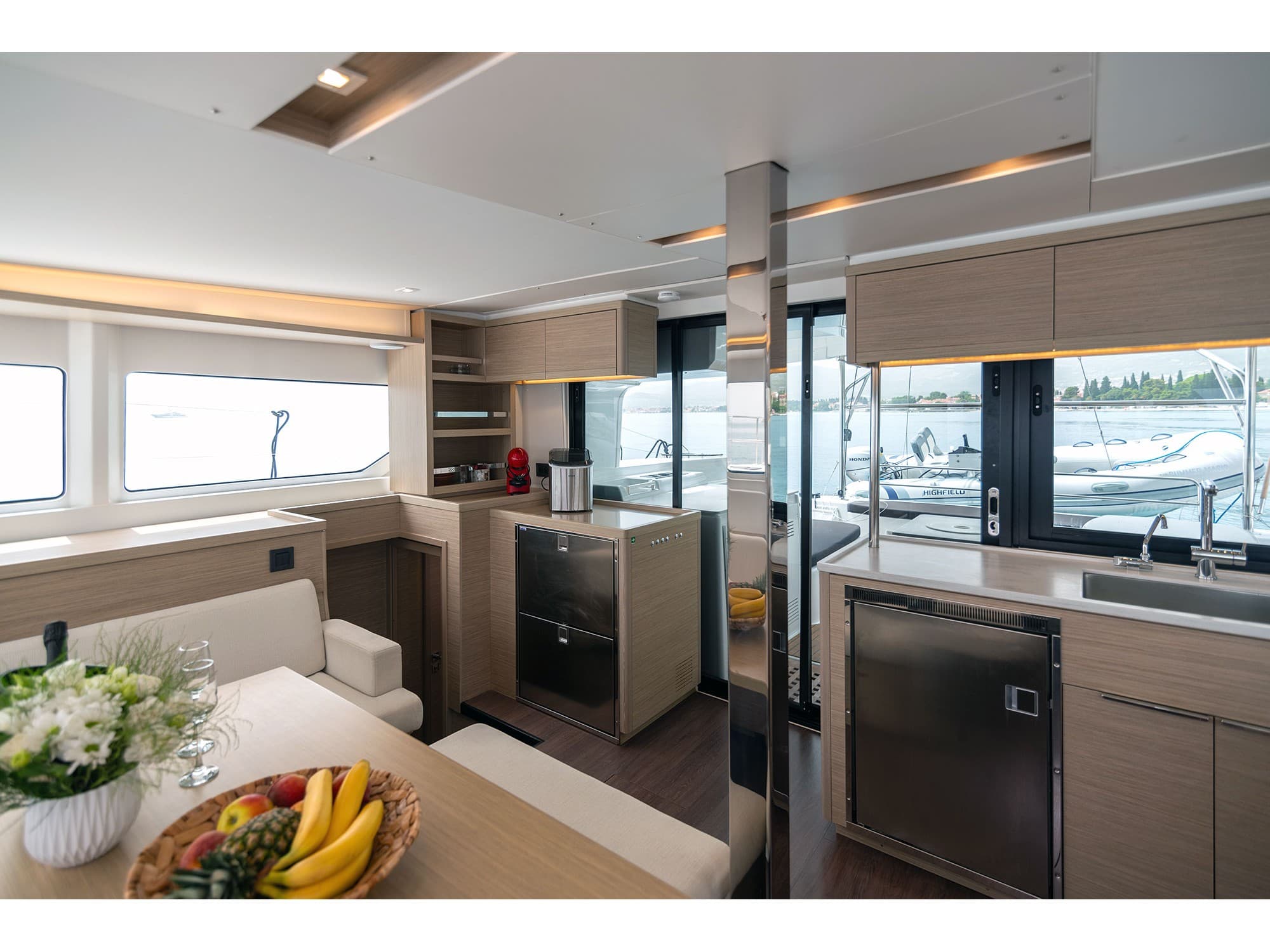 Lagoon 46 SUMMER MAGIC – bilde 2 av 29