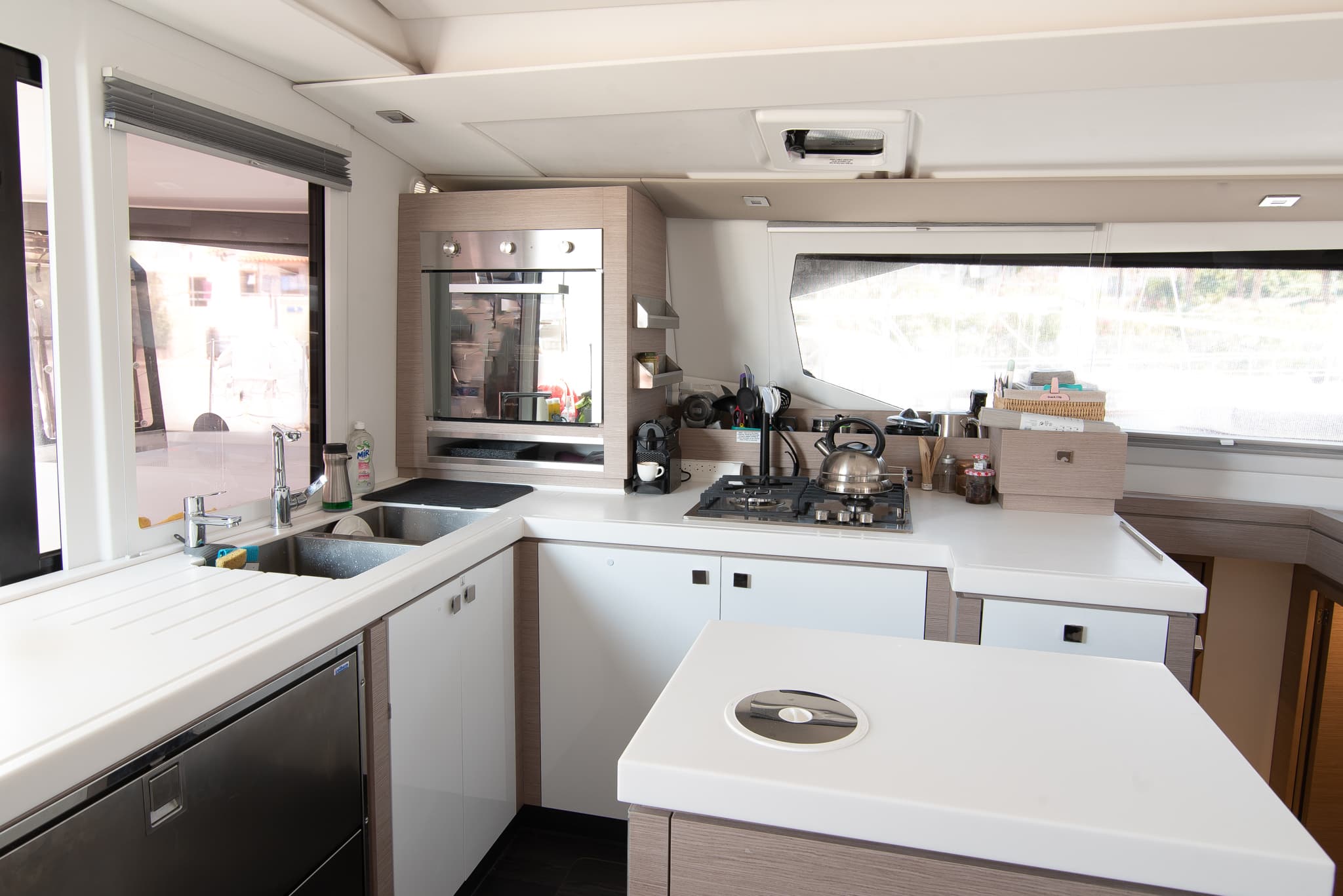 Fountaine Pajot Saona 47 Crewed "Alegria" – bilde 4 av 27