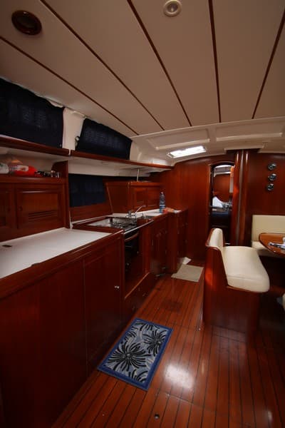 Beneteau Oceanis 473 Valentina – bilde 4 av 6
