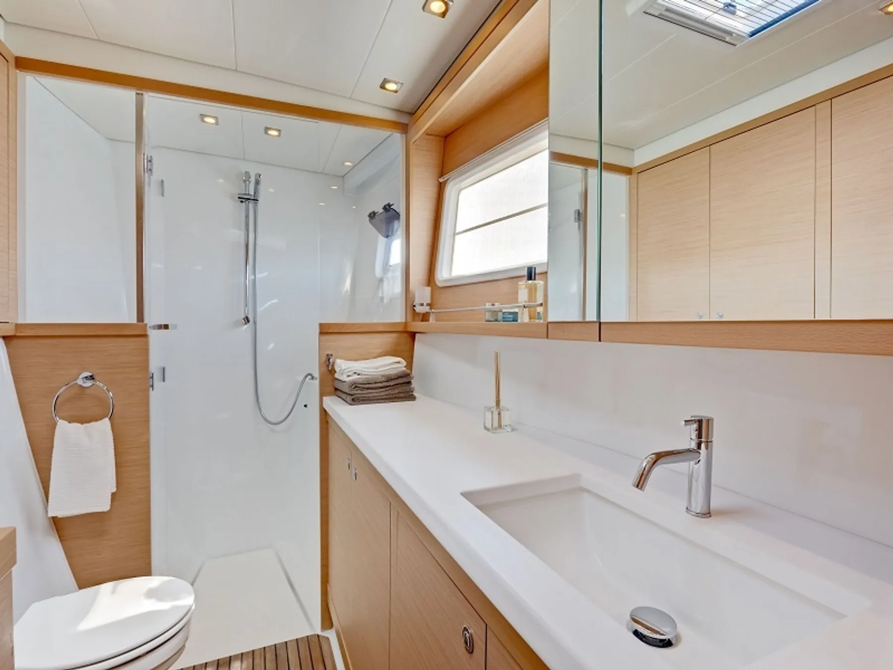 Lagoon 450 Fly Maja – bilde 5 av 17