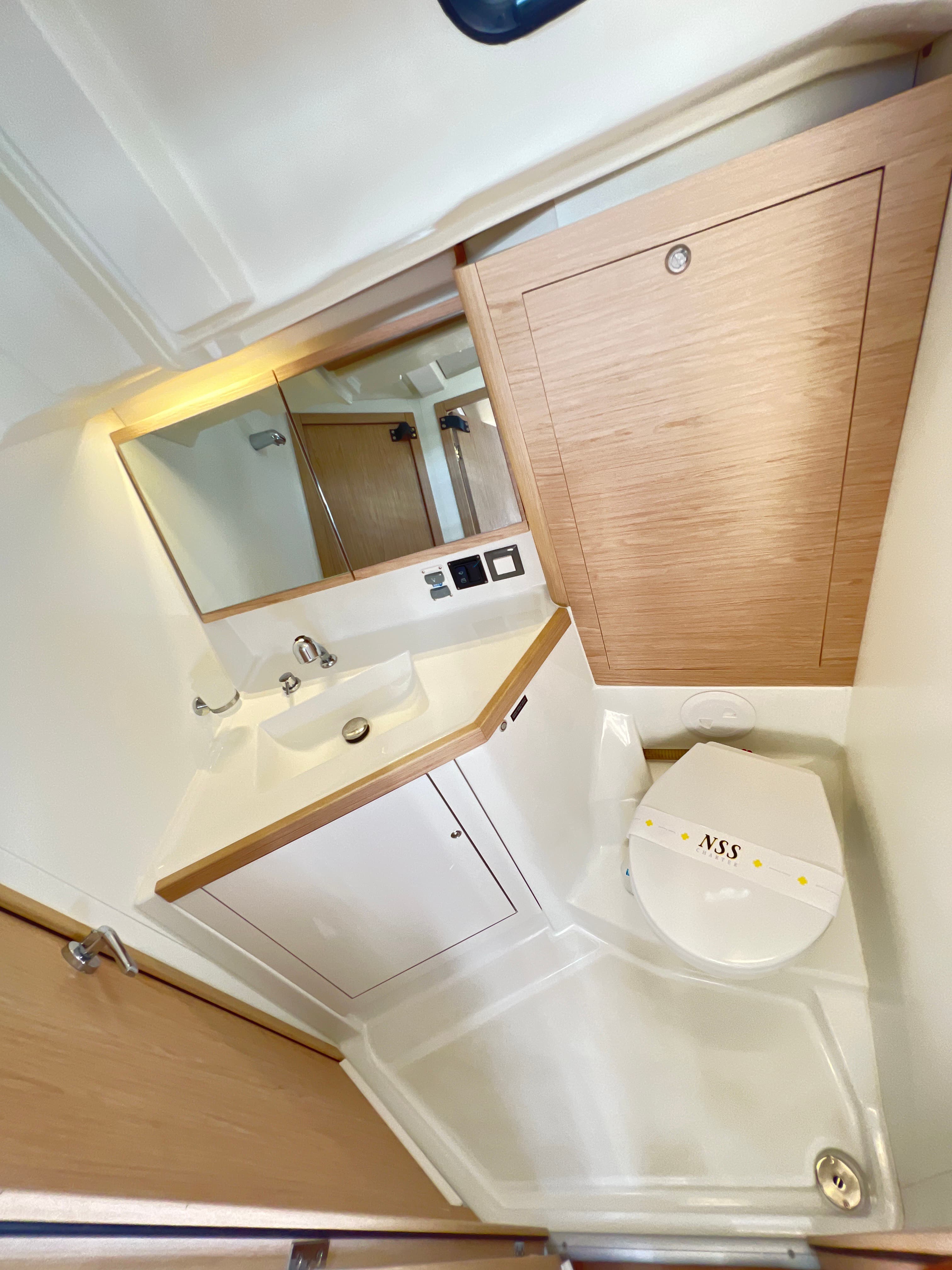 Beneteau Oceanis 46.1 Ferro Azzurro – bilde 3 av 33