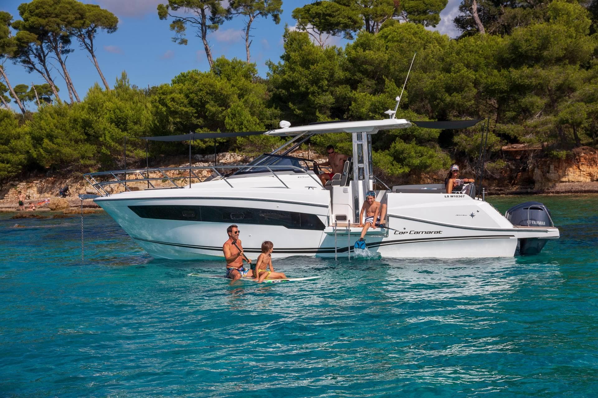 Jeanneau Cap Camarat 10.5 WA 272679 ZD – bilde 3 av 22