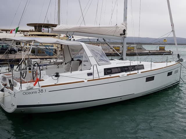 Beneteau Oceanis 38.1 Lampo