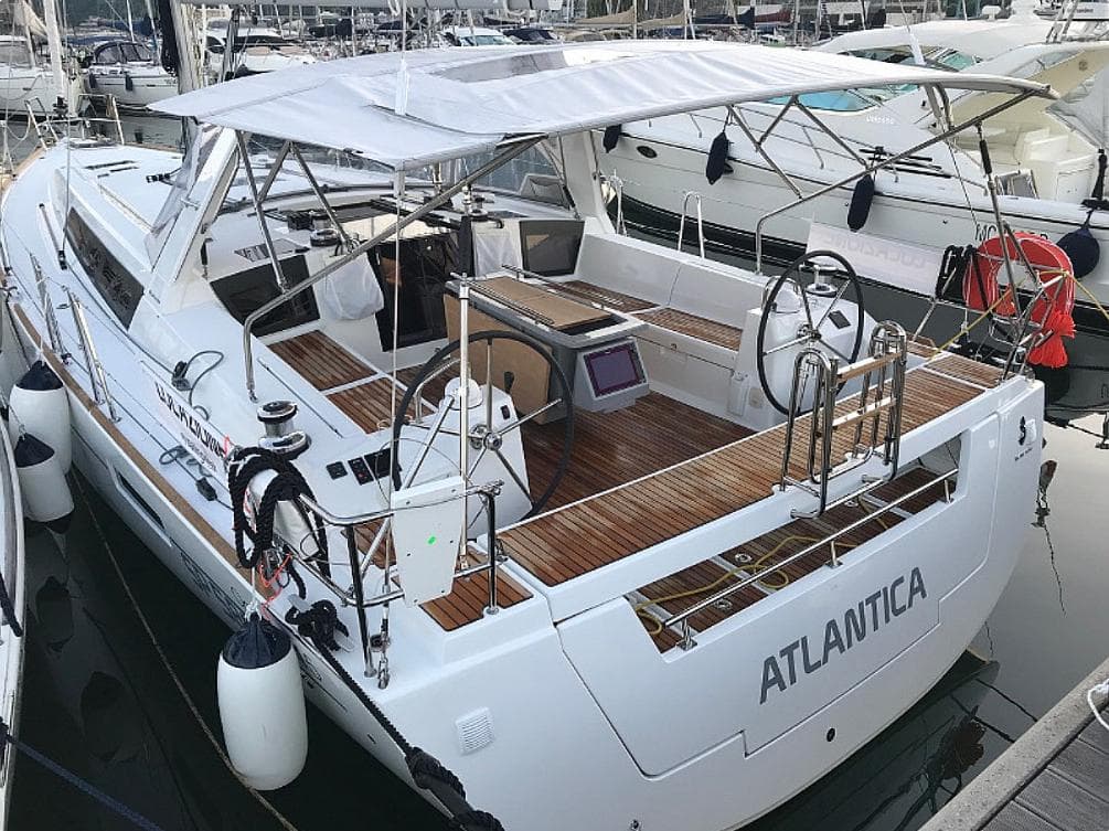Beneteau Oceanis 45 Atlantica – bilde 5 av 18