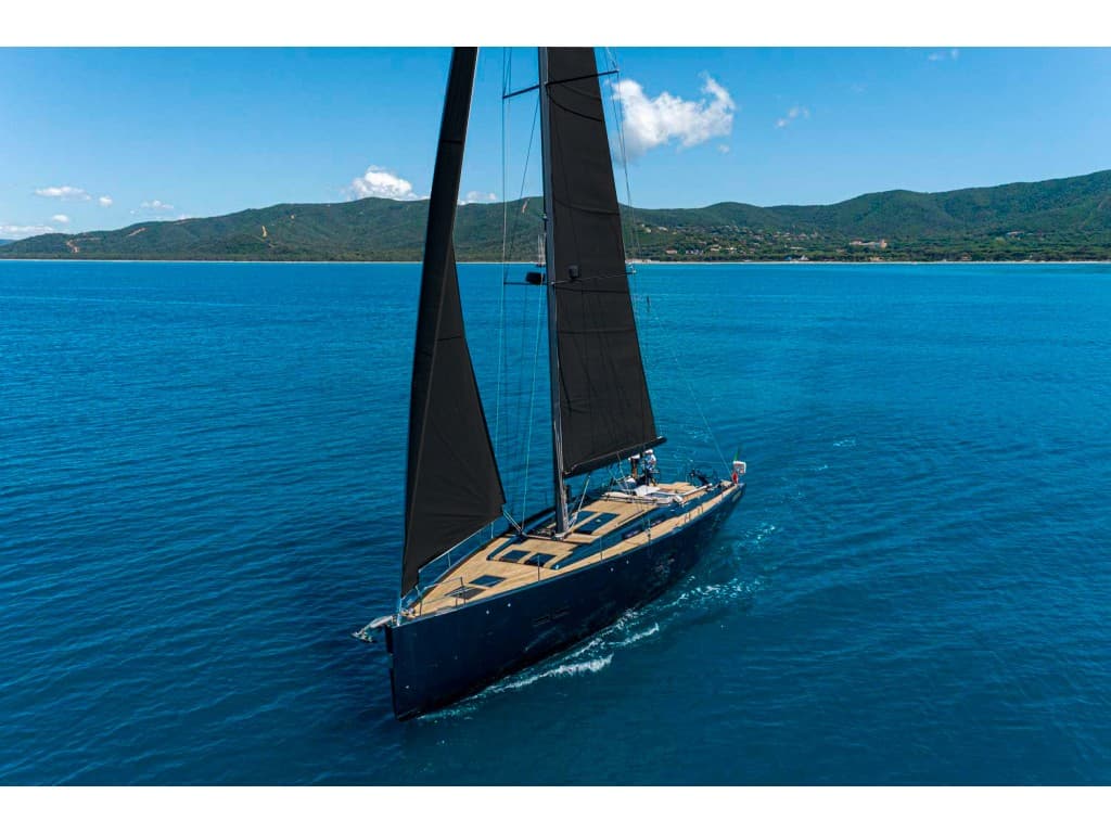 Hanse 588 Kind of Blue