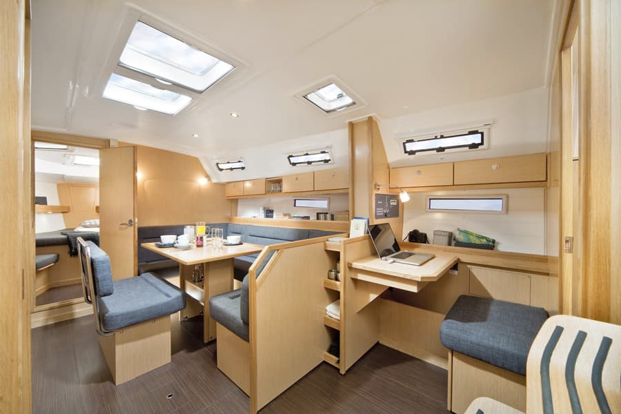 Bavaria Cruiser 40 Morana – bilde 2 av 12