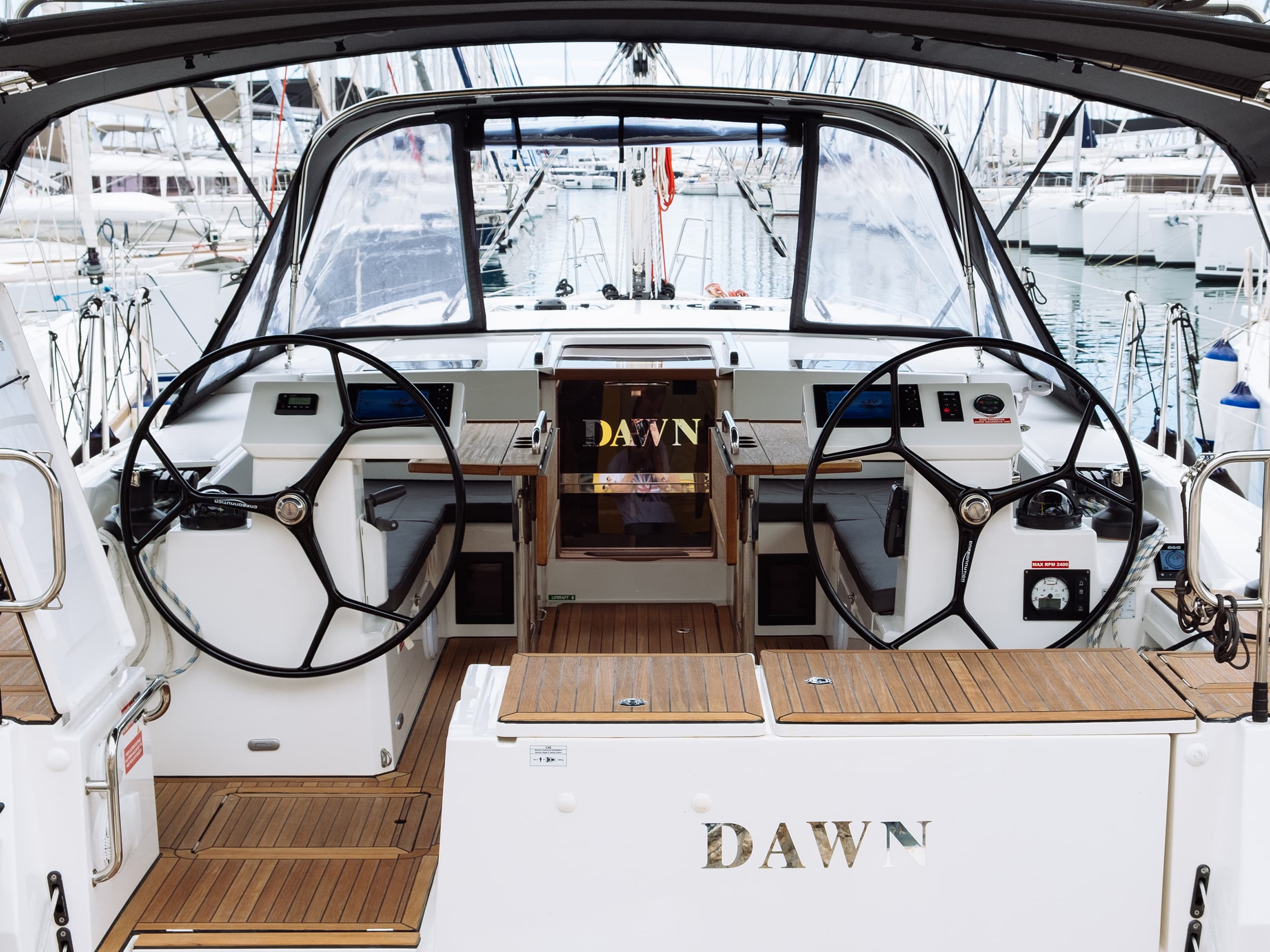 Bavaria C45 Dawn – bilde 2 av 17