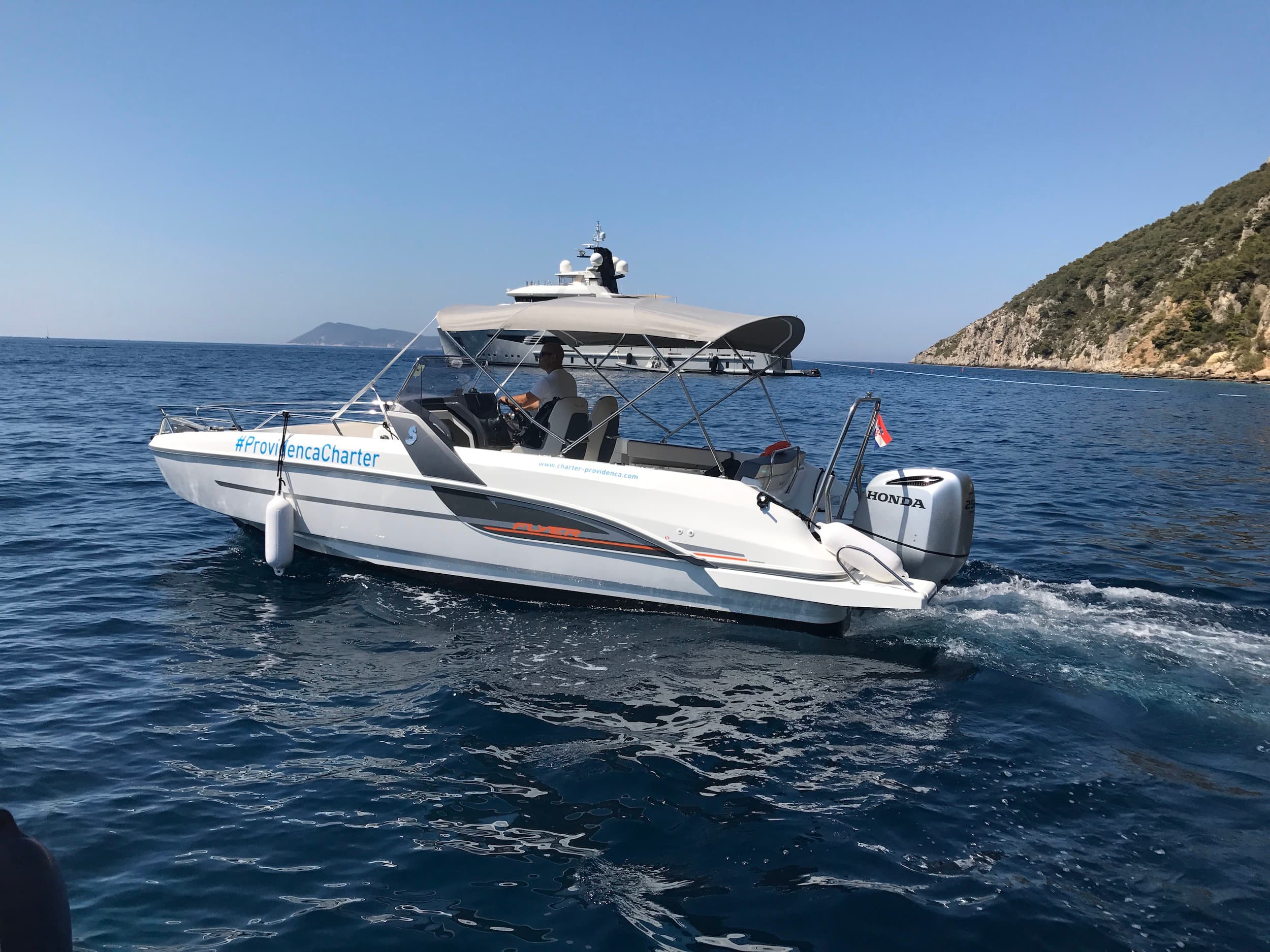 Beneteau Flyer 7.7 SUNdeck SPACEDeck – bilde 2 av 16