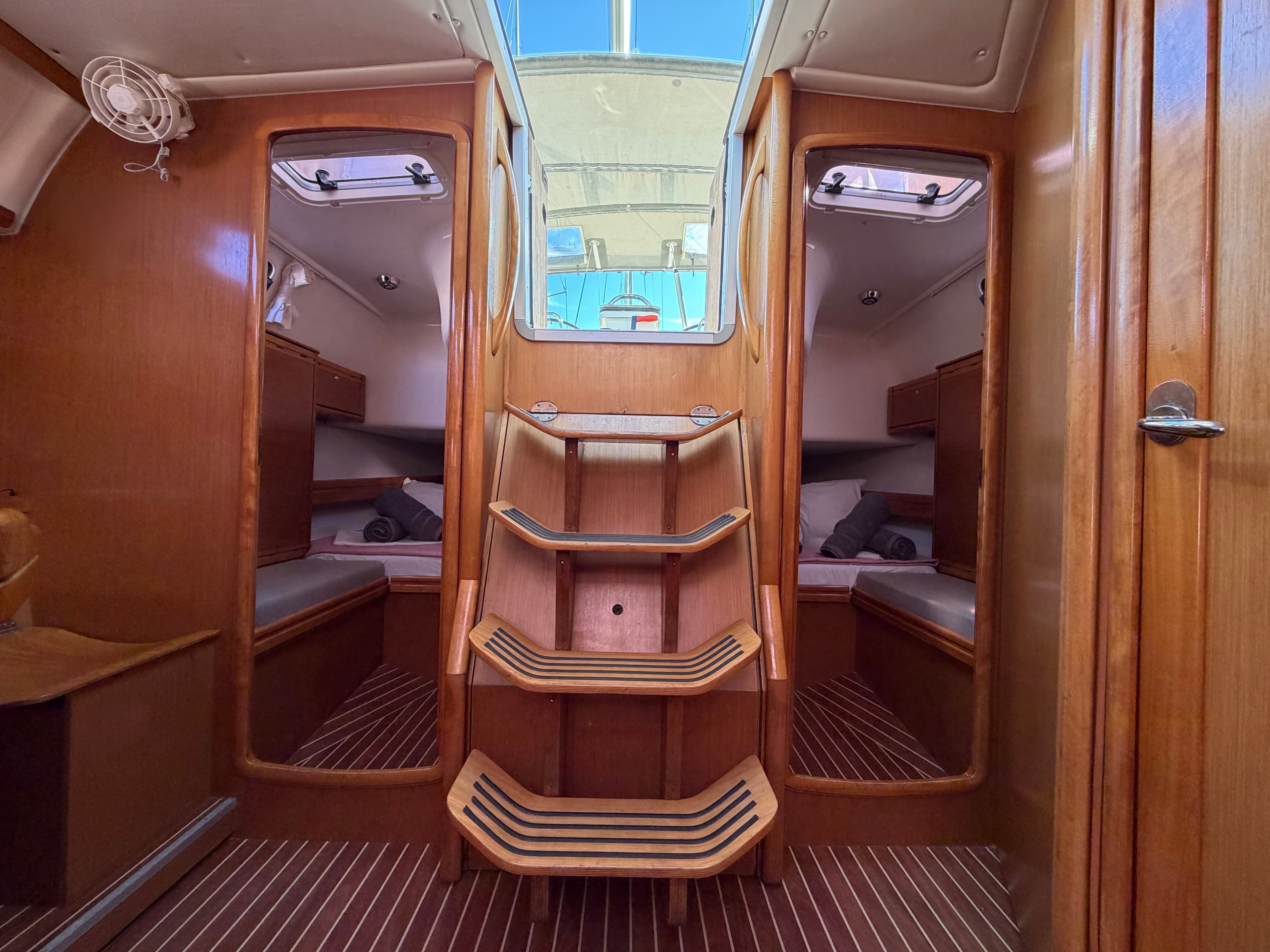 Bavaria Cruiser 40 BUNNY GIRL – bilde 3 av 15