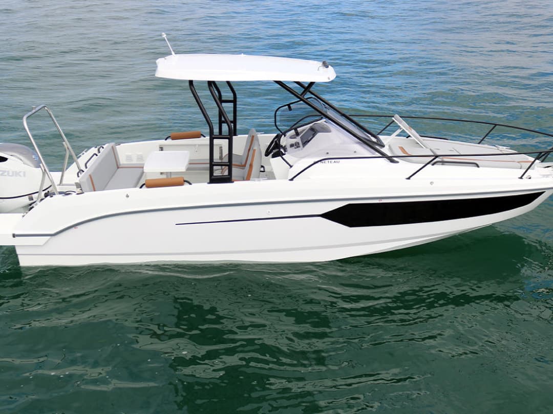 Beneteau Flyer 8 SUNdeck Beneteau 8