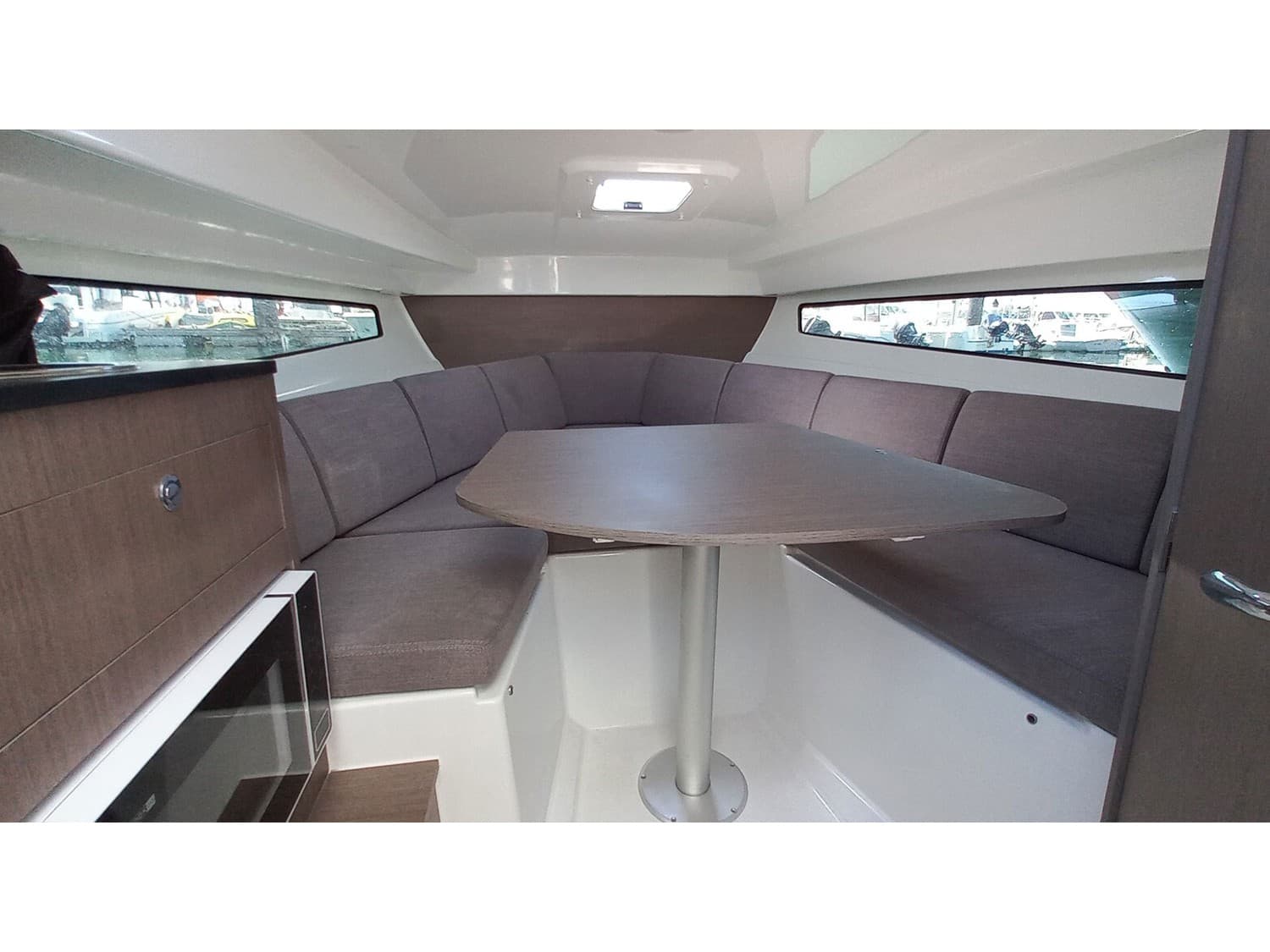 Beneteau Flyer 8 SUNdeck Beneteau 8 – bilde 5 av 7