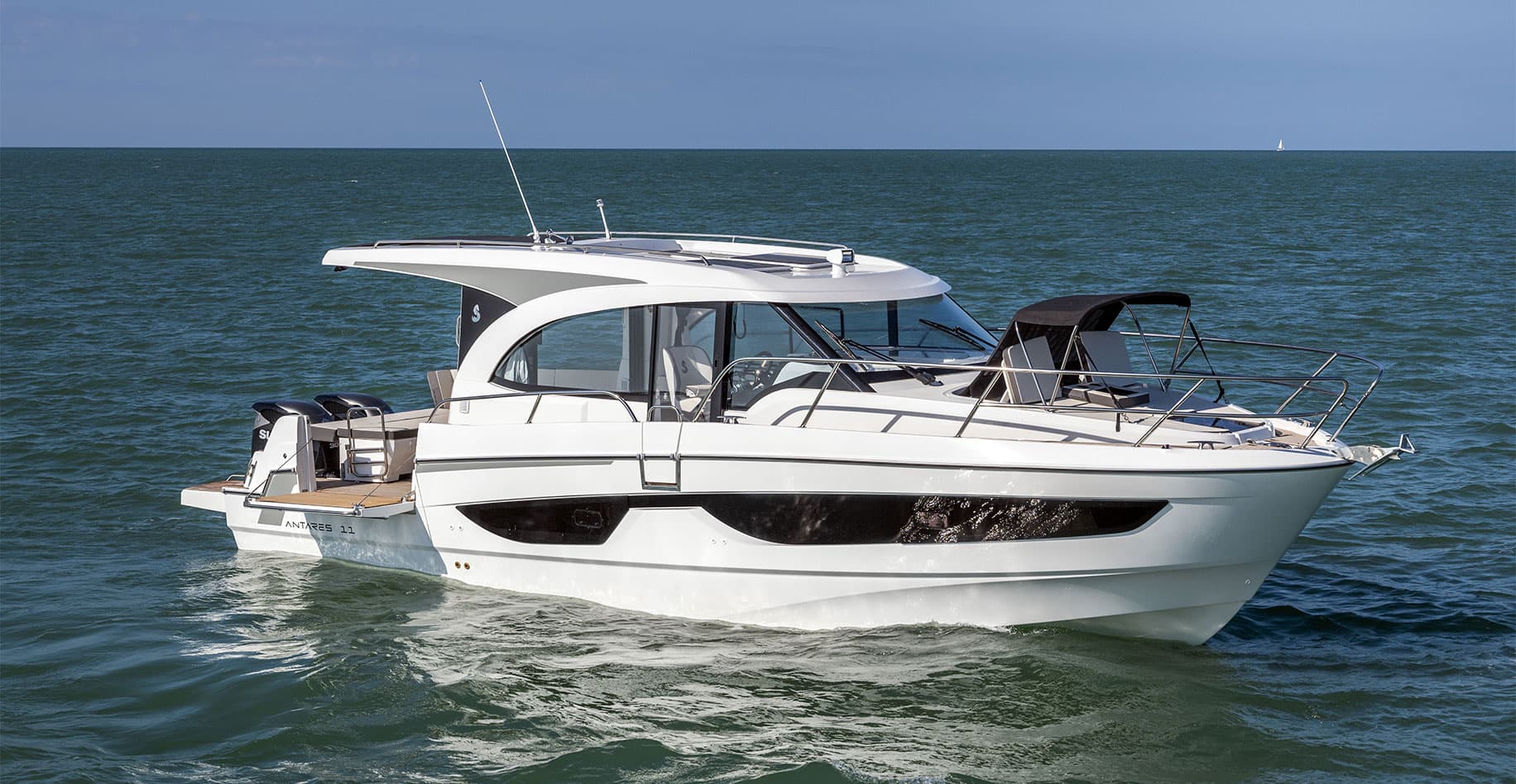Beneteau Antares 11 OB ELA – bilde 2 av 8