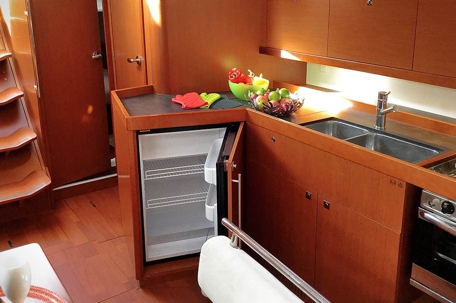Beneteau Oceanis 45 Nausicaa – bilde 4 av 10