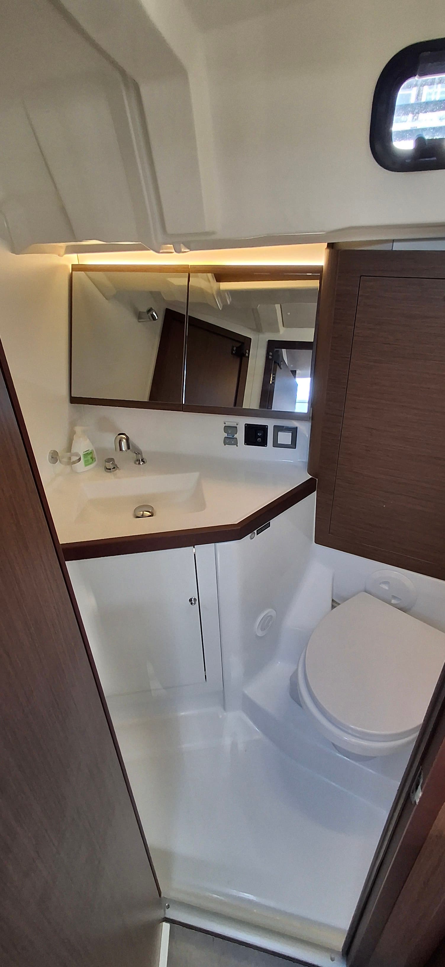Beneteau Oceanis 46.1 Premium – bilde 4 av 13