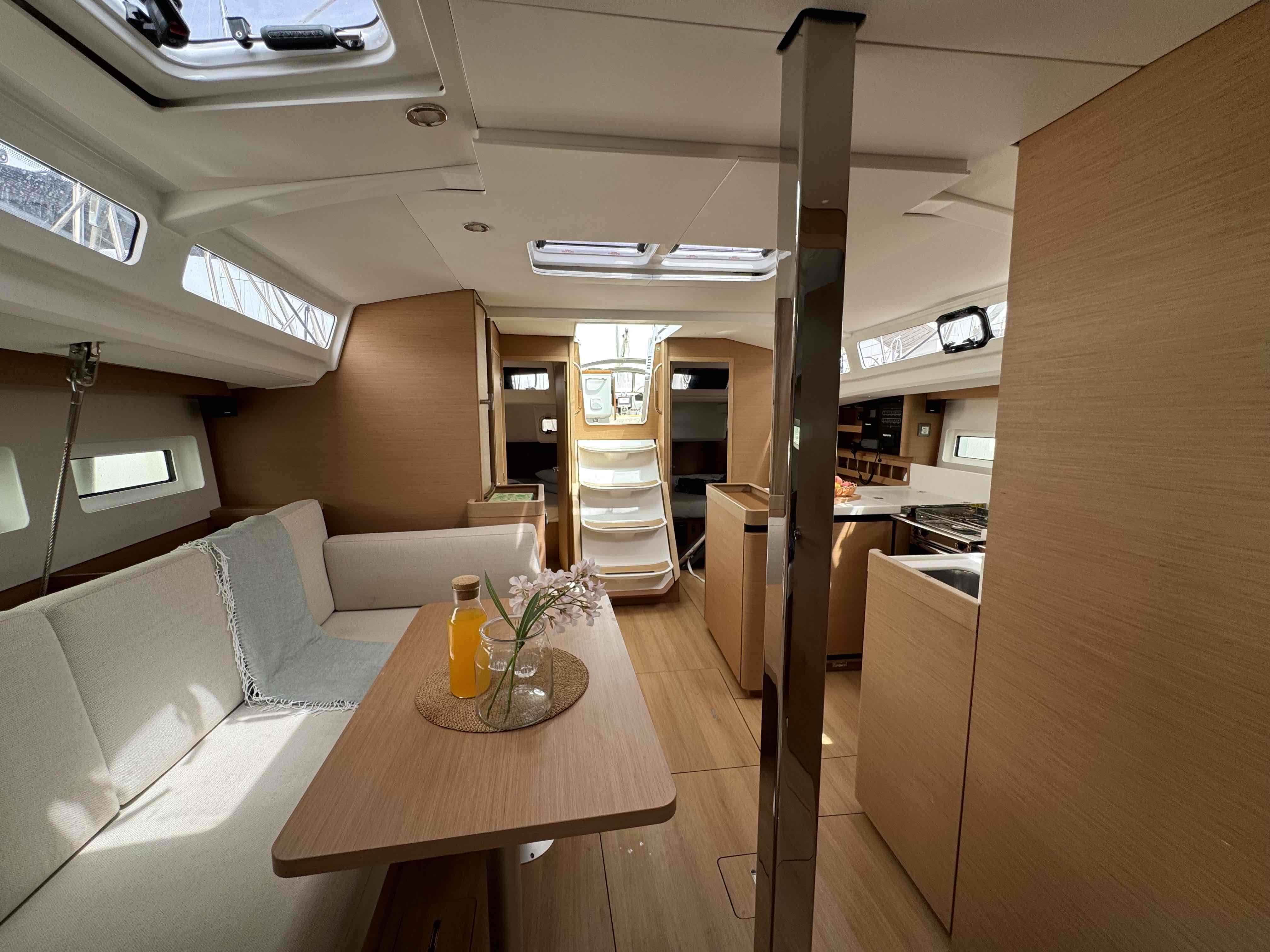 Jeanneau Sun Odyssey 440 BOHEMIAN RHAPSODY – bilde 5 av 15