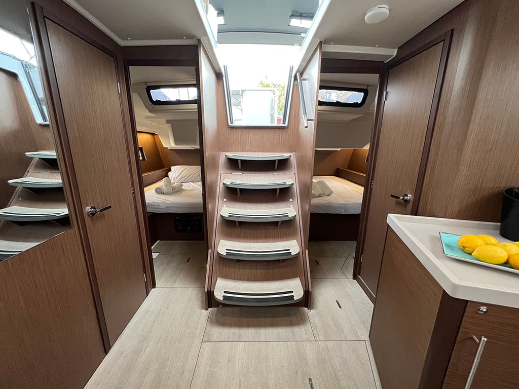 Beneteau Oceanis 46.1 LELLA BELLE – bilde 2 av 15