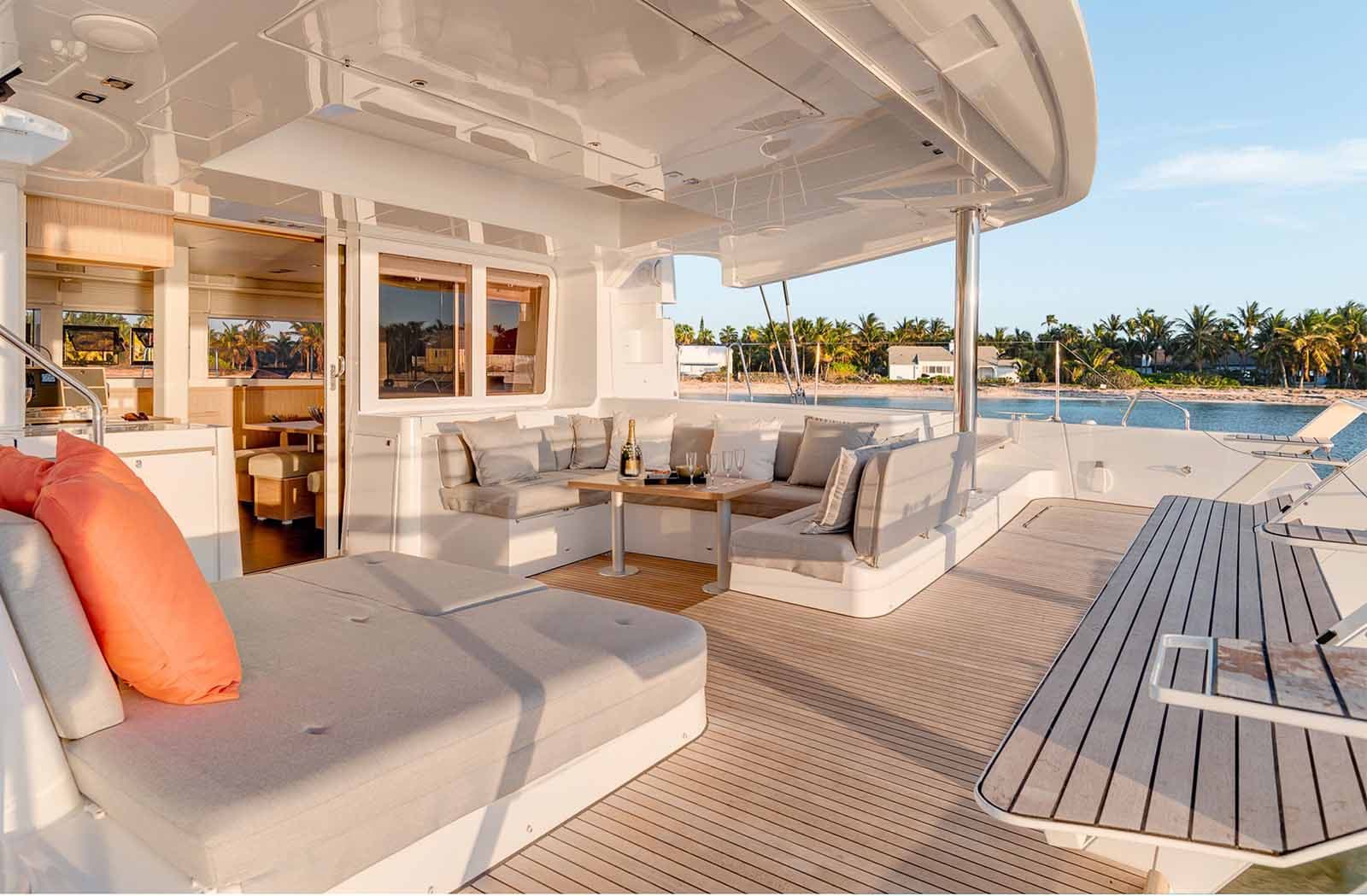 Lagoon 52 Queen of Hearts (A/C - Generator - Refit 2022) – bilde 5 av 14