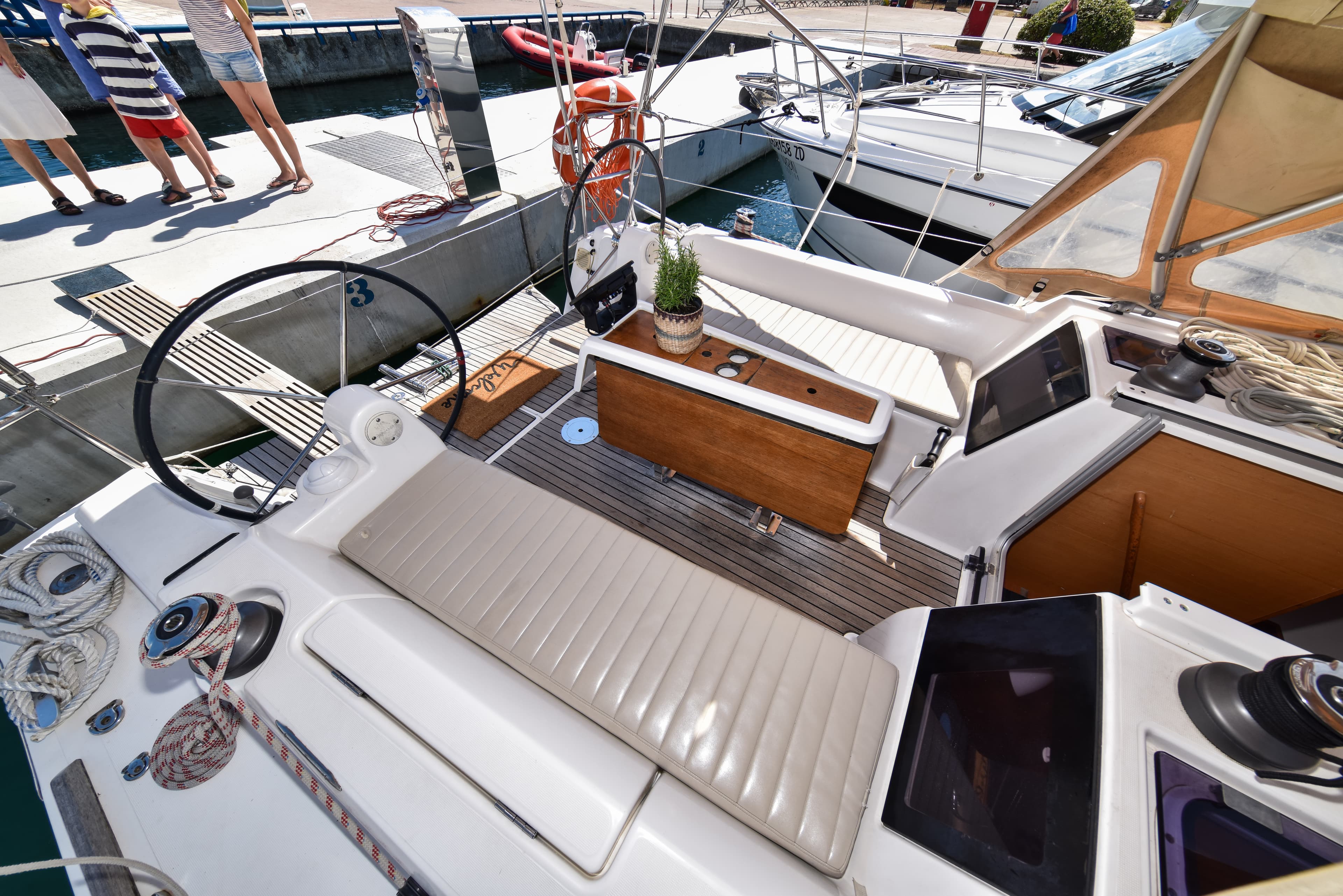 Dufour 350 Grand Large Pape – bilde 2 av 37