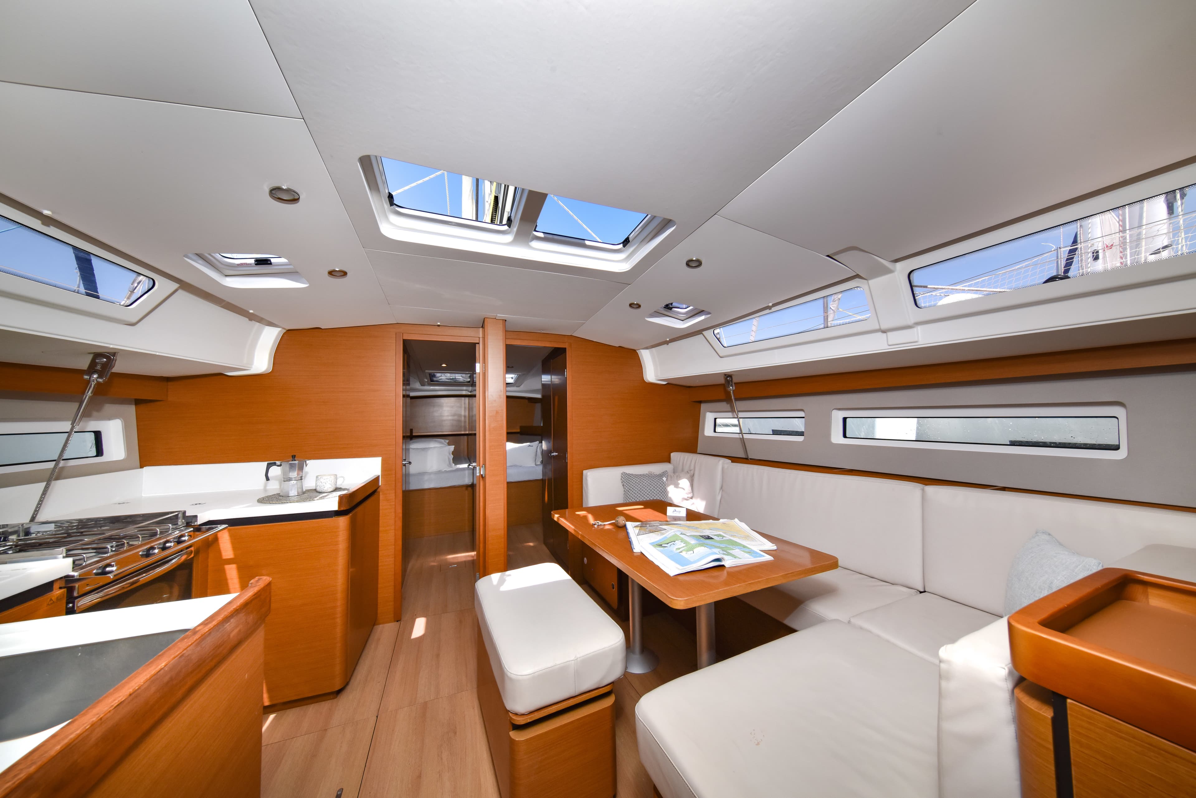 Jeanneau Sun Odyssey 490 Swannabe – bilde 2 av 63
