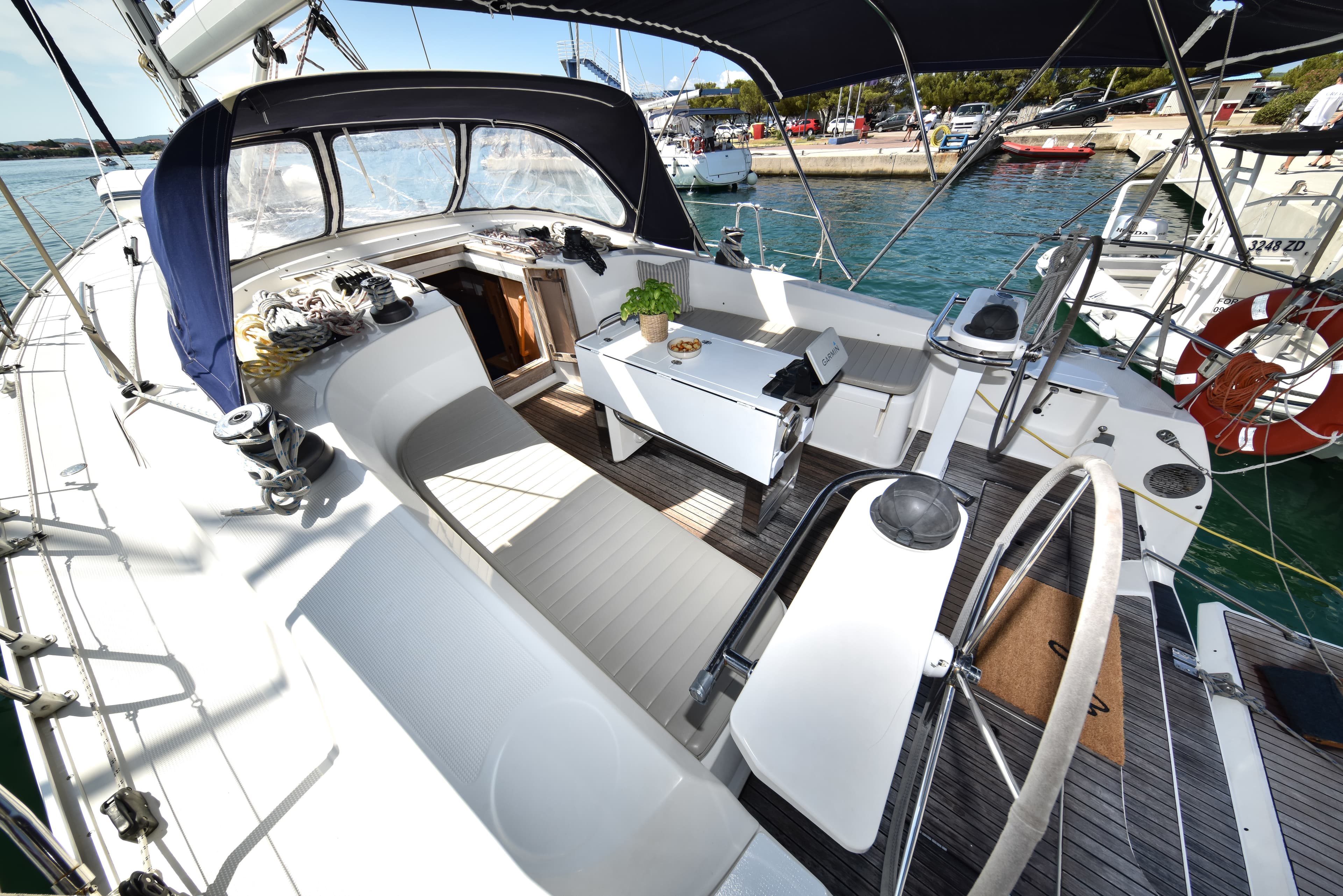 Bavaria Cruiser 45 Controvento – bilde 3 av 58