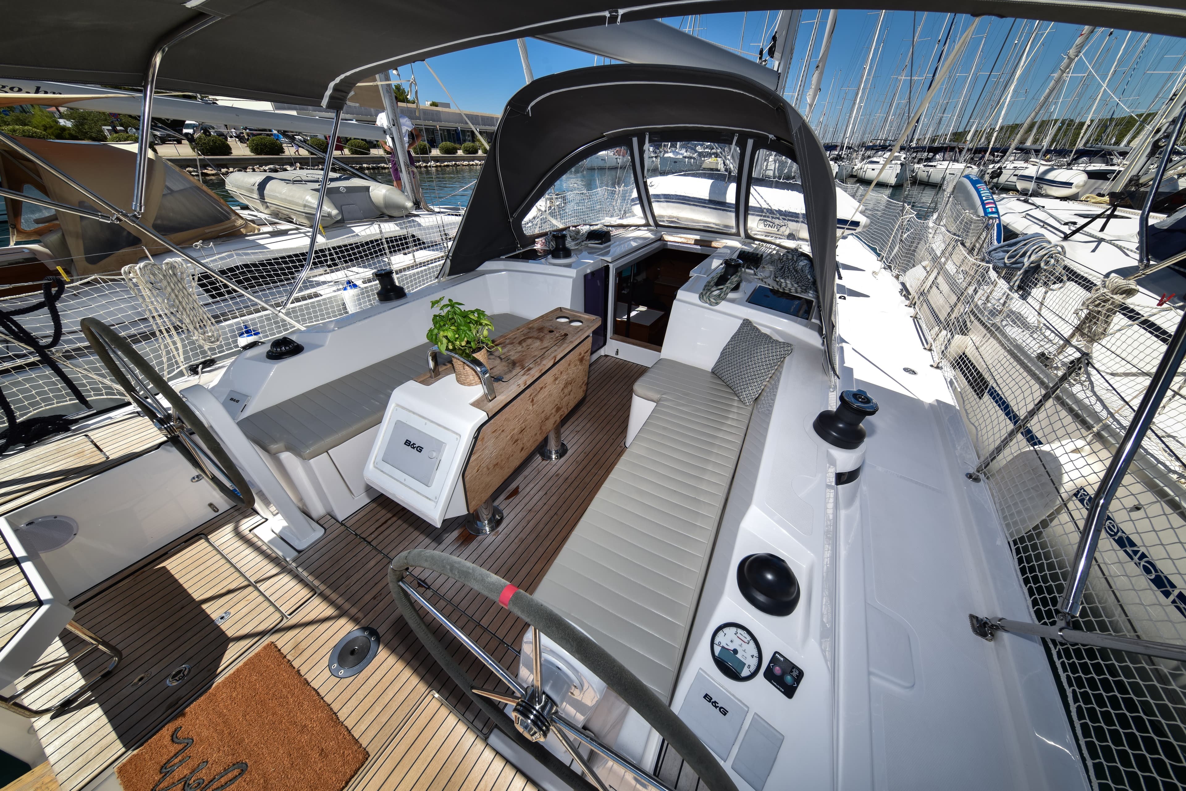 Bavaria C38 Seka VI – bilde 5 av 30