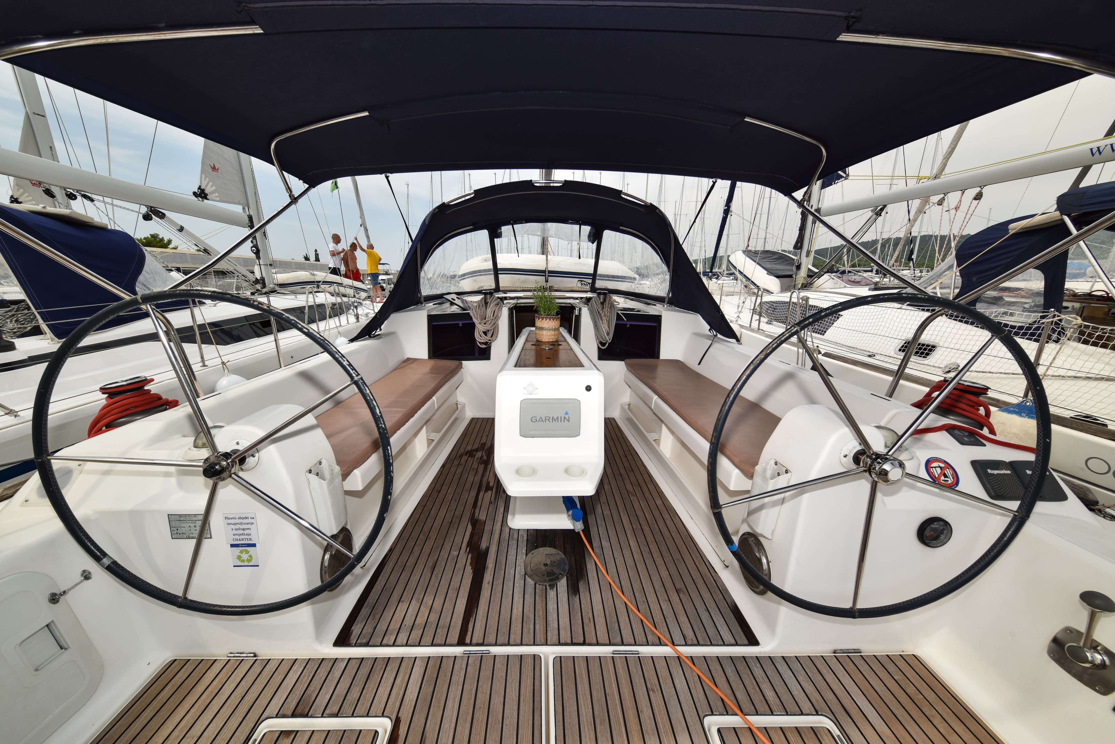 Dufour 410 Grand Large Stella – bilde 2 av 49