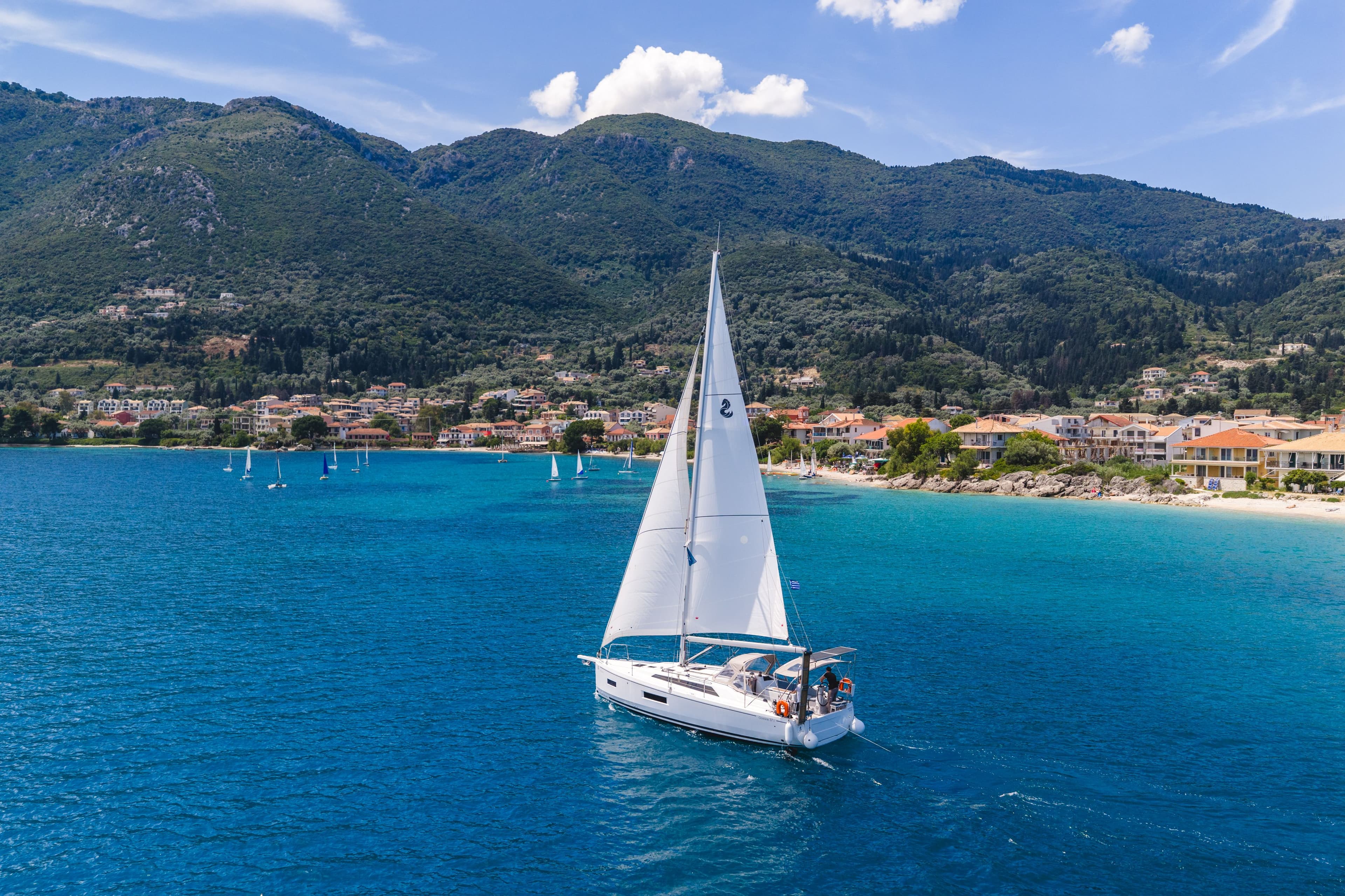 Beneteau Oceanis 37.1 Mercator – bilde 2 av 54