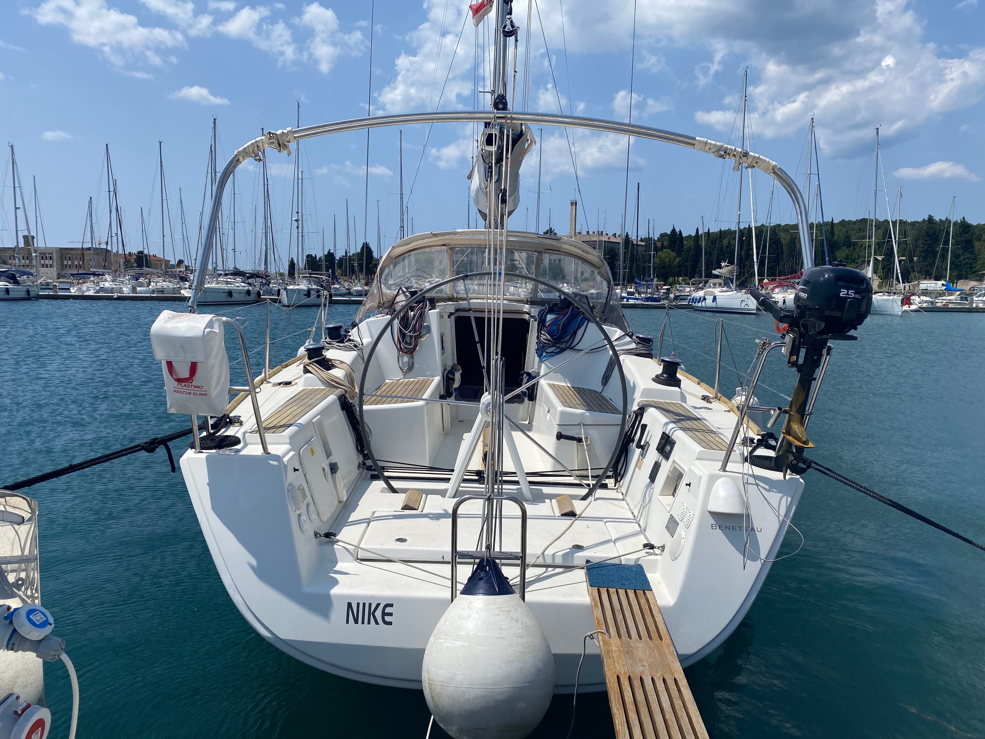 Beneteau First 35 NIKE