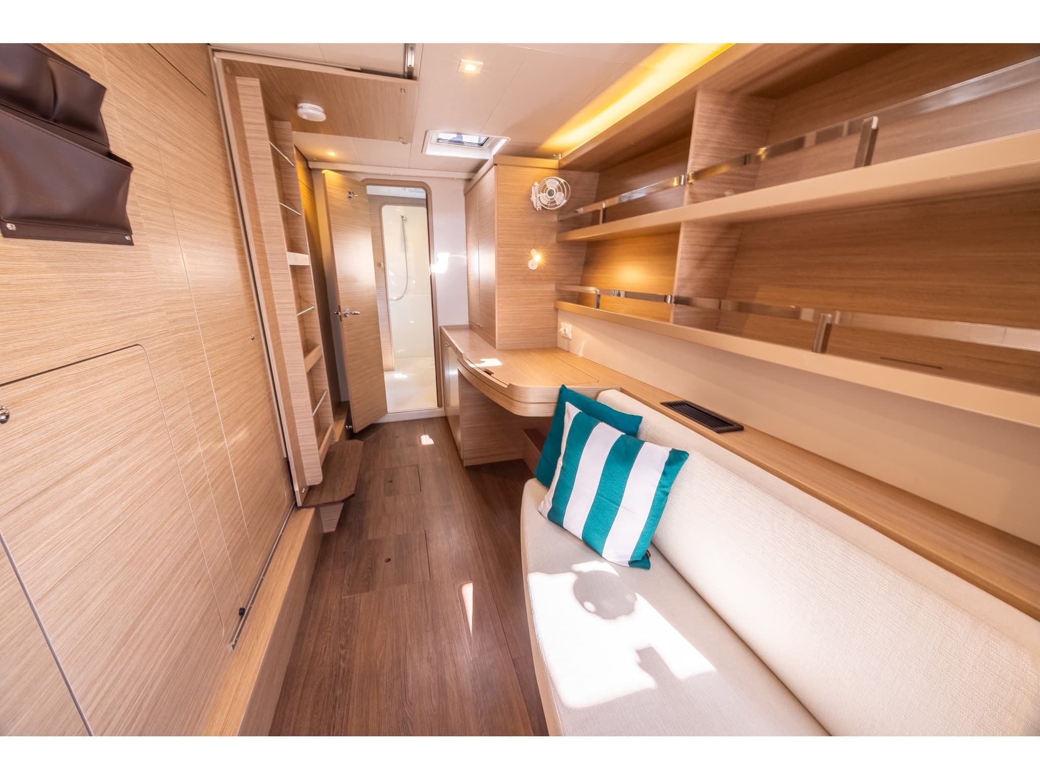 Lagoon 42 INSPIRE – bilde 2 av 40